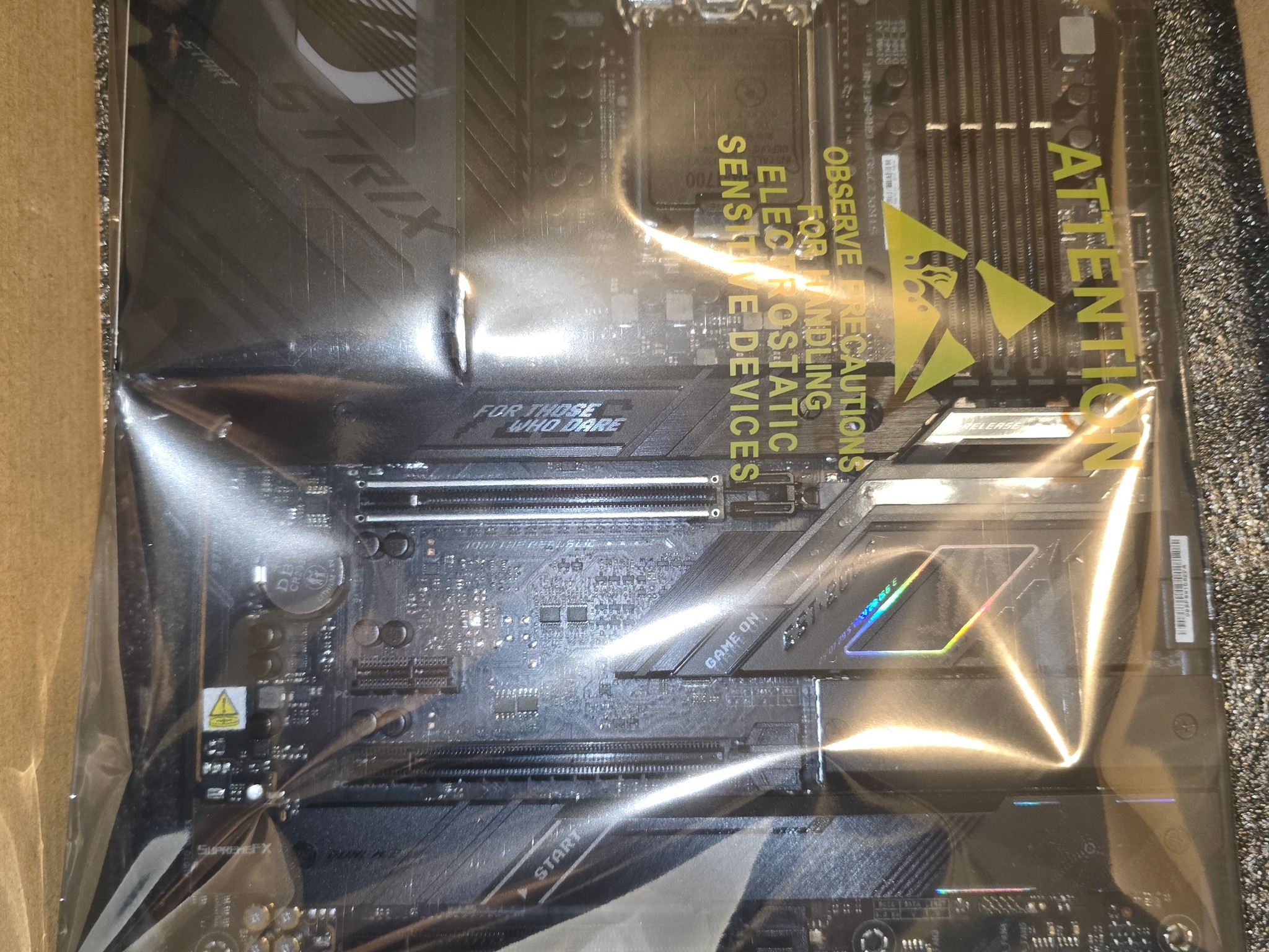 ASUS ROG STRIX Z790-F GAMING WIFI