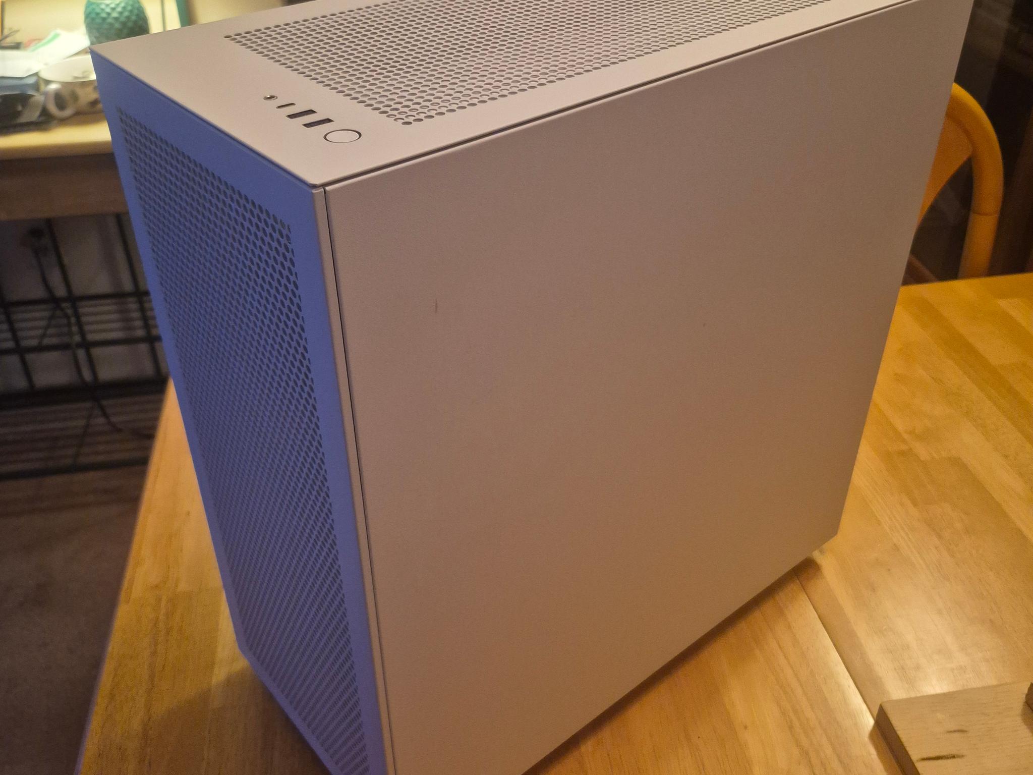 UNBEATABLE DEAL! WORTH MUCH MORE! NO GPU. UPGRADE DREAM! X870 9700X 32GB AM5 2TB SSD 360AIO 1200W H7