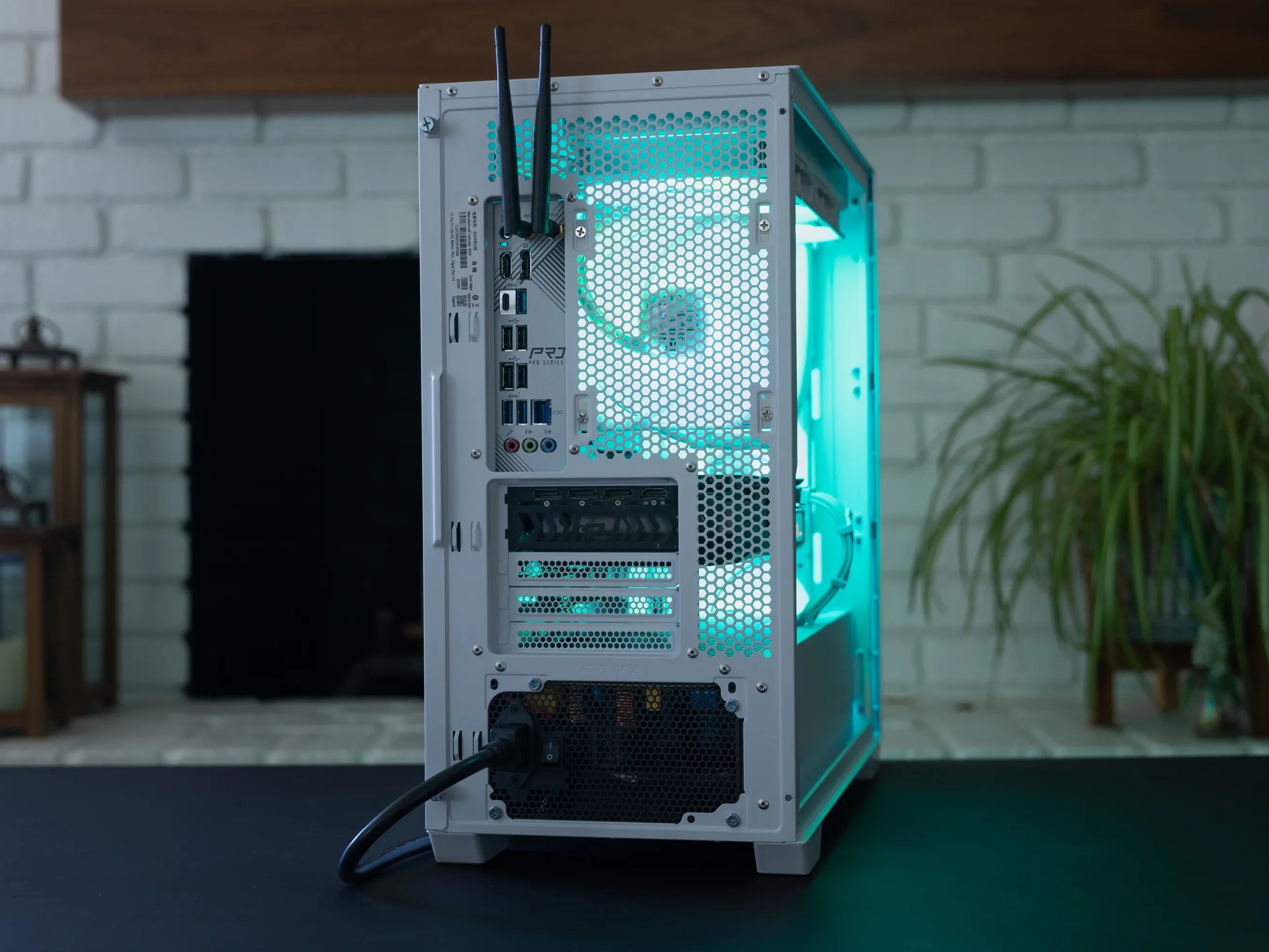 RX 6800 16GB, Ryzen 5 7600X, 32GB DDR5 6000, 1TB NVME, WiFi, Gaming PC