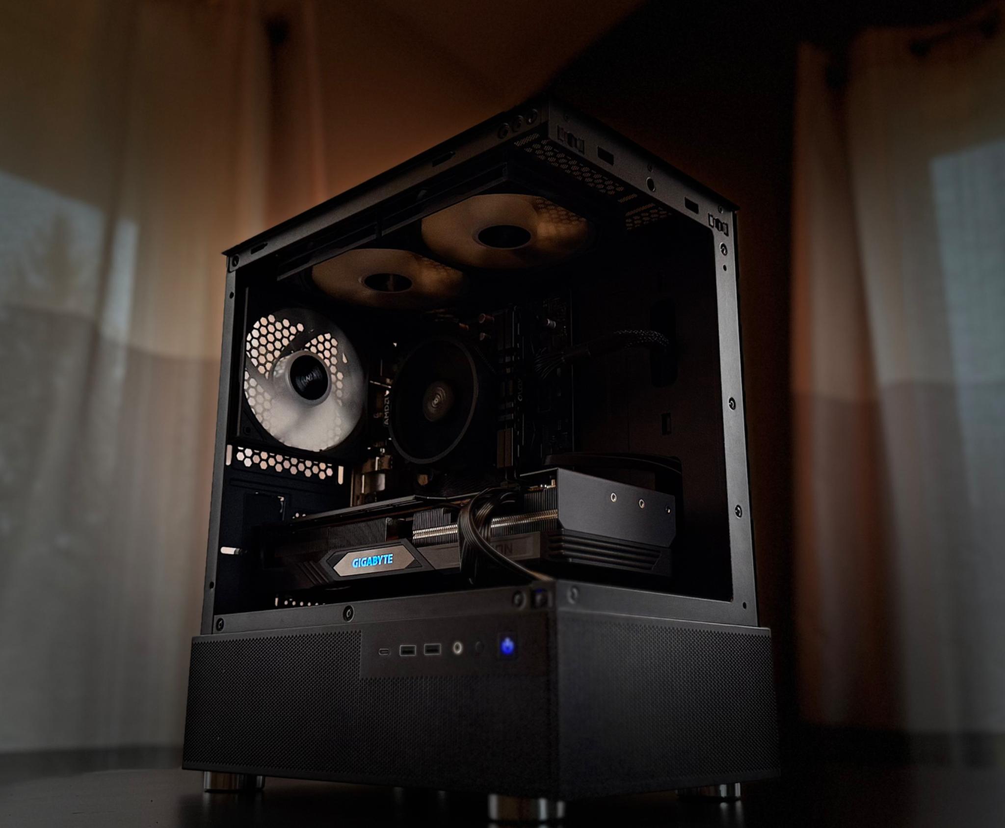 1440p BEAST|RX 7700XT|Ryzen 5| Windows 11 PRO| 1TB SSD