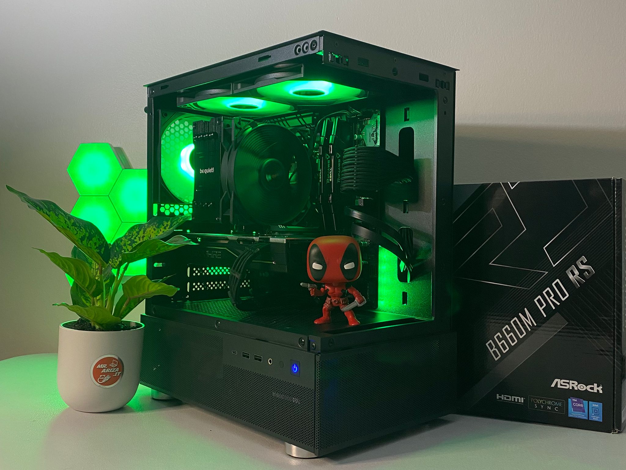 🖥️ Labor Day Sale !!!! i3 13100F / 16GB / 512GB / RX 580 8GB - Black Phoenix Gaming PC