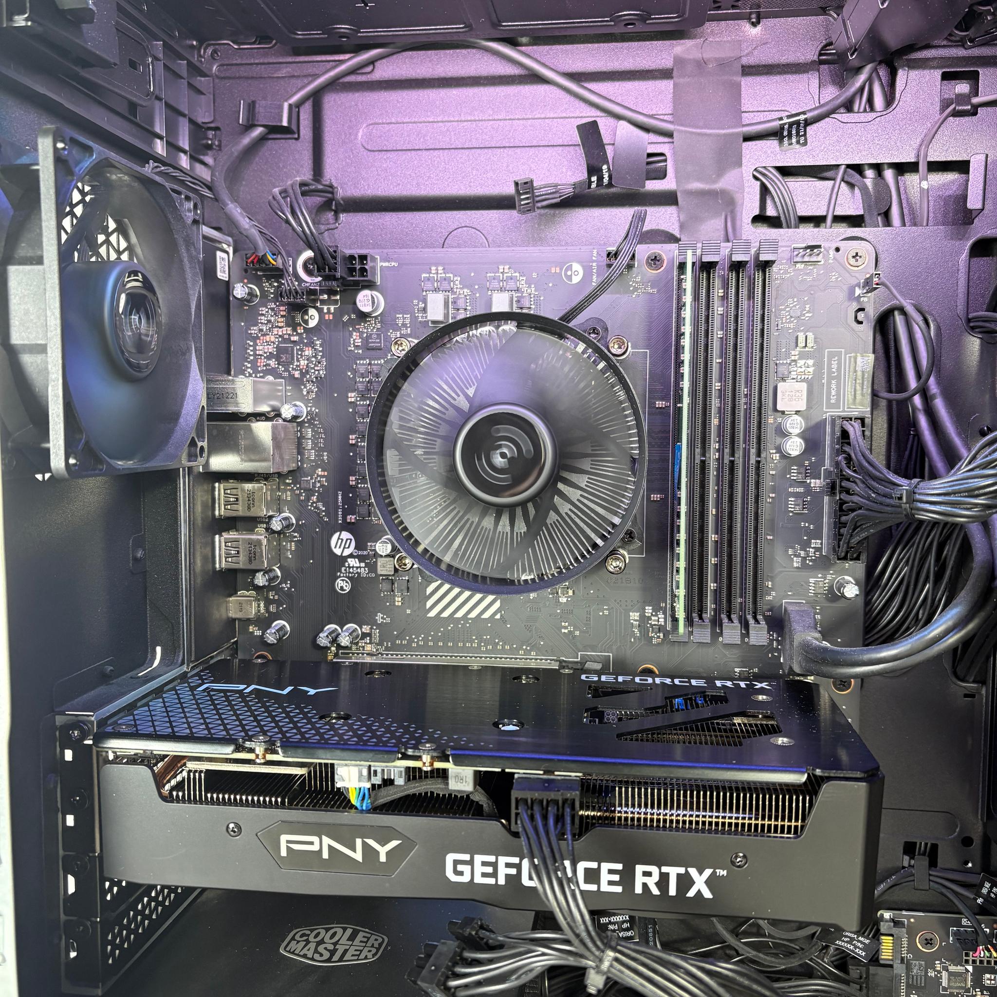 OMEN Gaming PC - RTX 3050 8GB / Intel Core i5 10400F/ 16GB DDR4