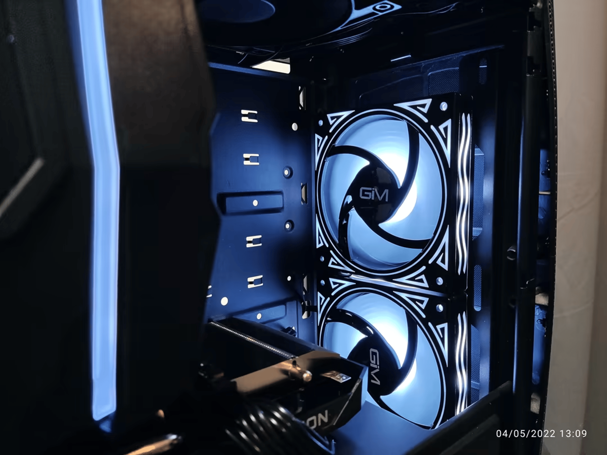 NZXT Manta Ryzen 5 5600X | RX 6600 | 1TB SSD | 16GB Ram | MONSTER Cooling!