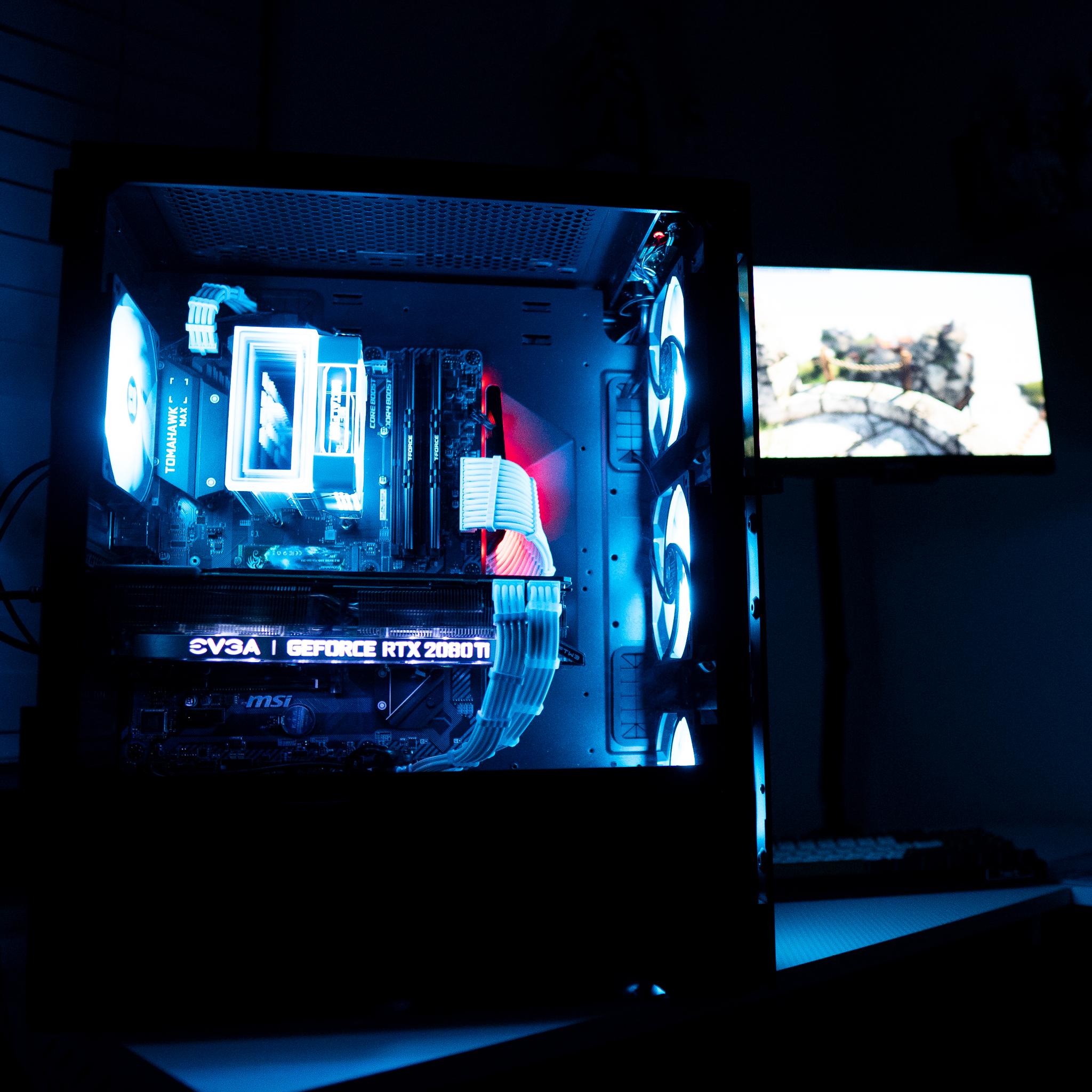 ⚪🟣 | NVIDIA RTX 2080Ti | RYZEN 5 3600X | 16GB DDR4 RAM | 1TB NVME SSD | Amethyst Achiever 2.0