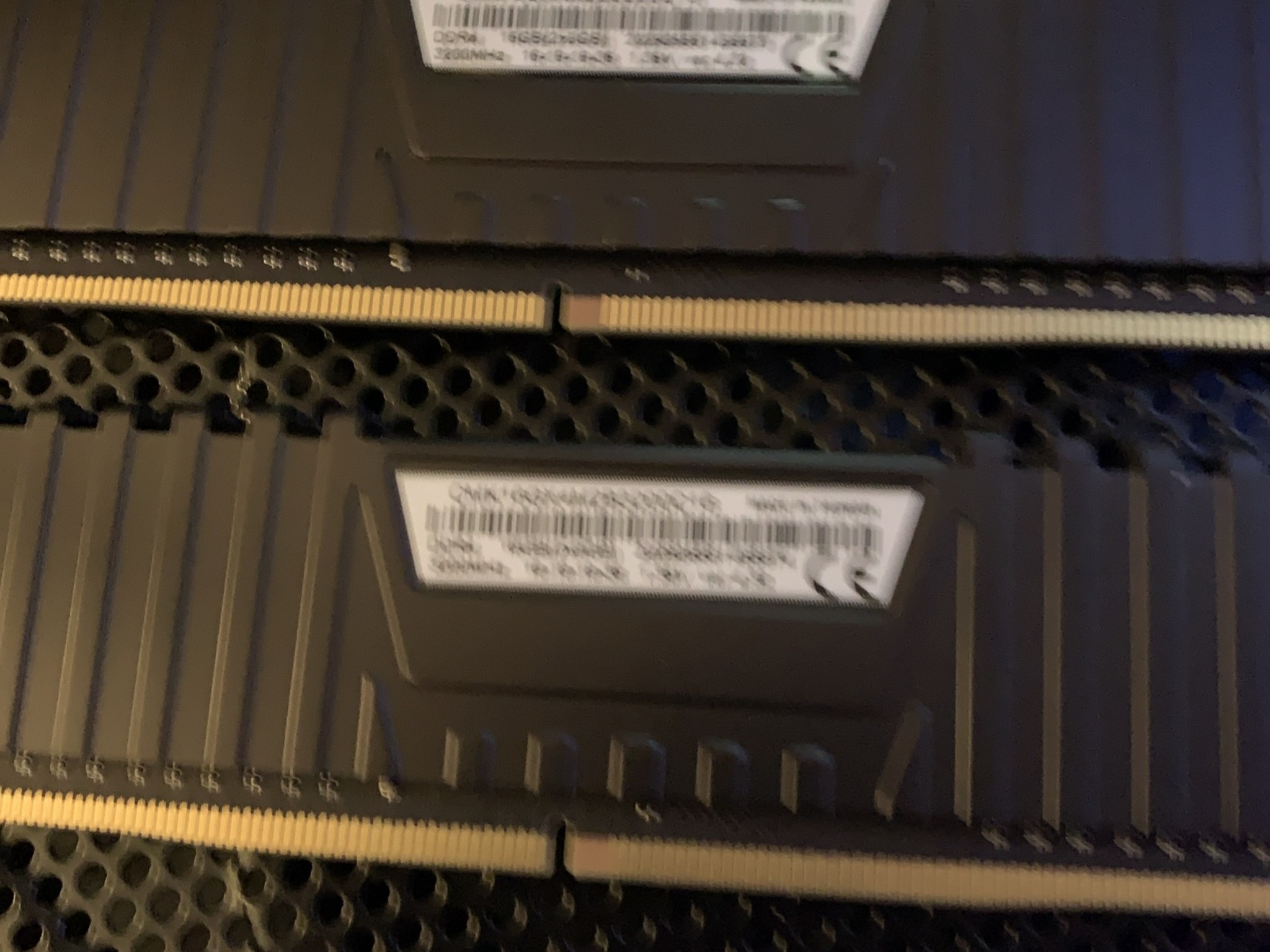 Corsair Vengeance LPX DDR4 Ram 16gb(2x8gb) 3200 MHZ RAM