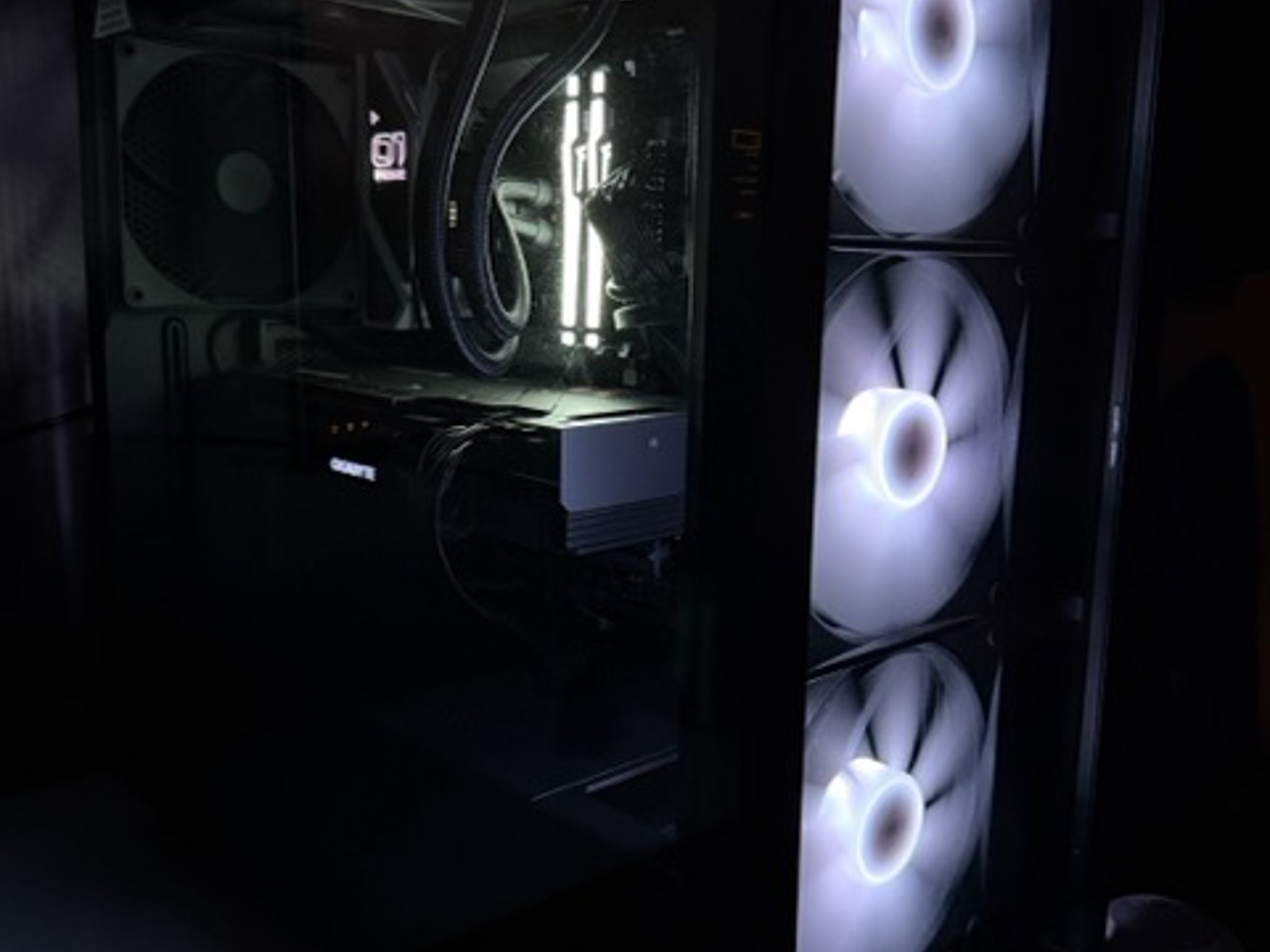 Extreme High End AM5 Build