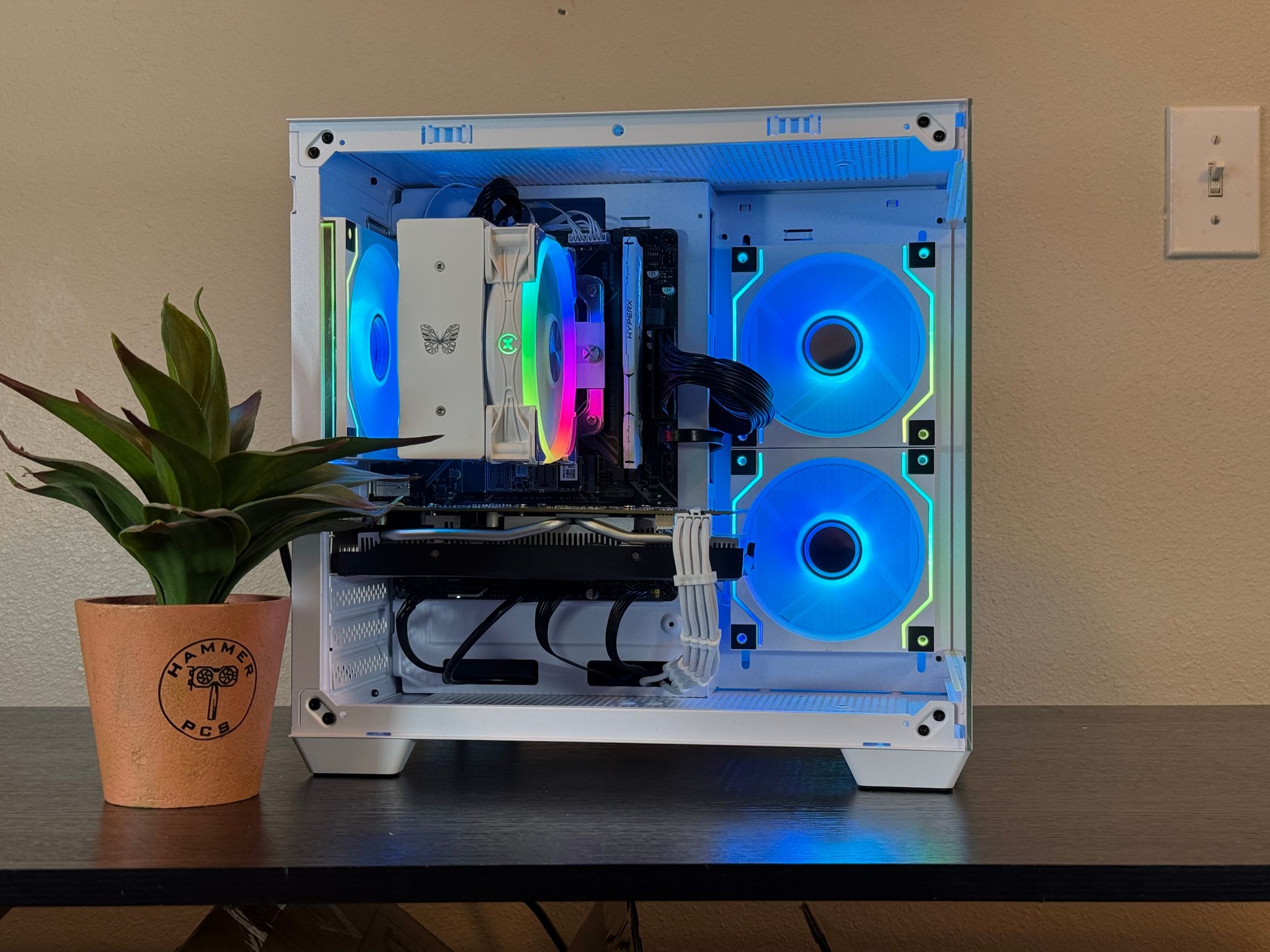 ☃️RTX 2060 Super, Intel i5-10505, 16gb RAM, 1.5TB Storage Custom Gaming PC☃️| Fortnite, CoD, more!