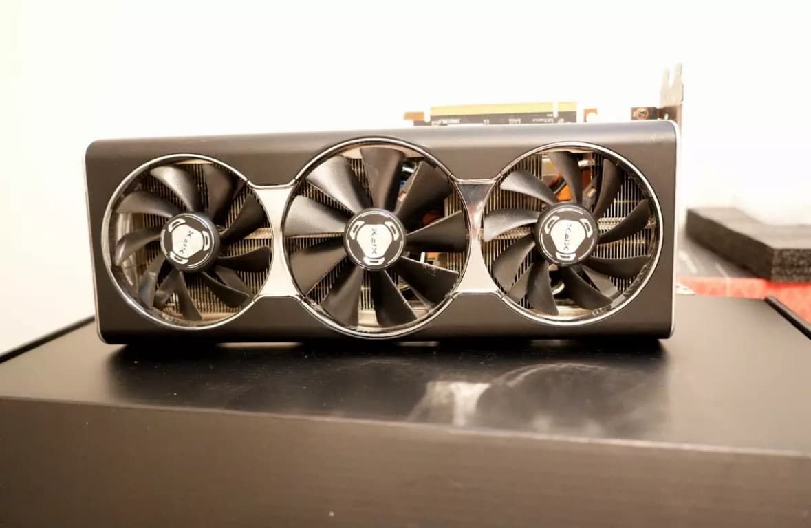 XFX Thicc III Ultra AMD Radeon RX 5700 XT 8GB GDDR6 Graphics Card