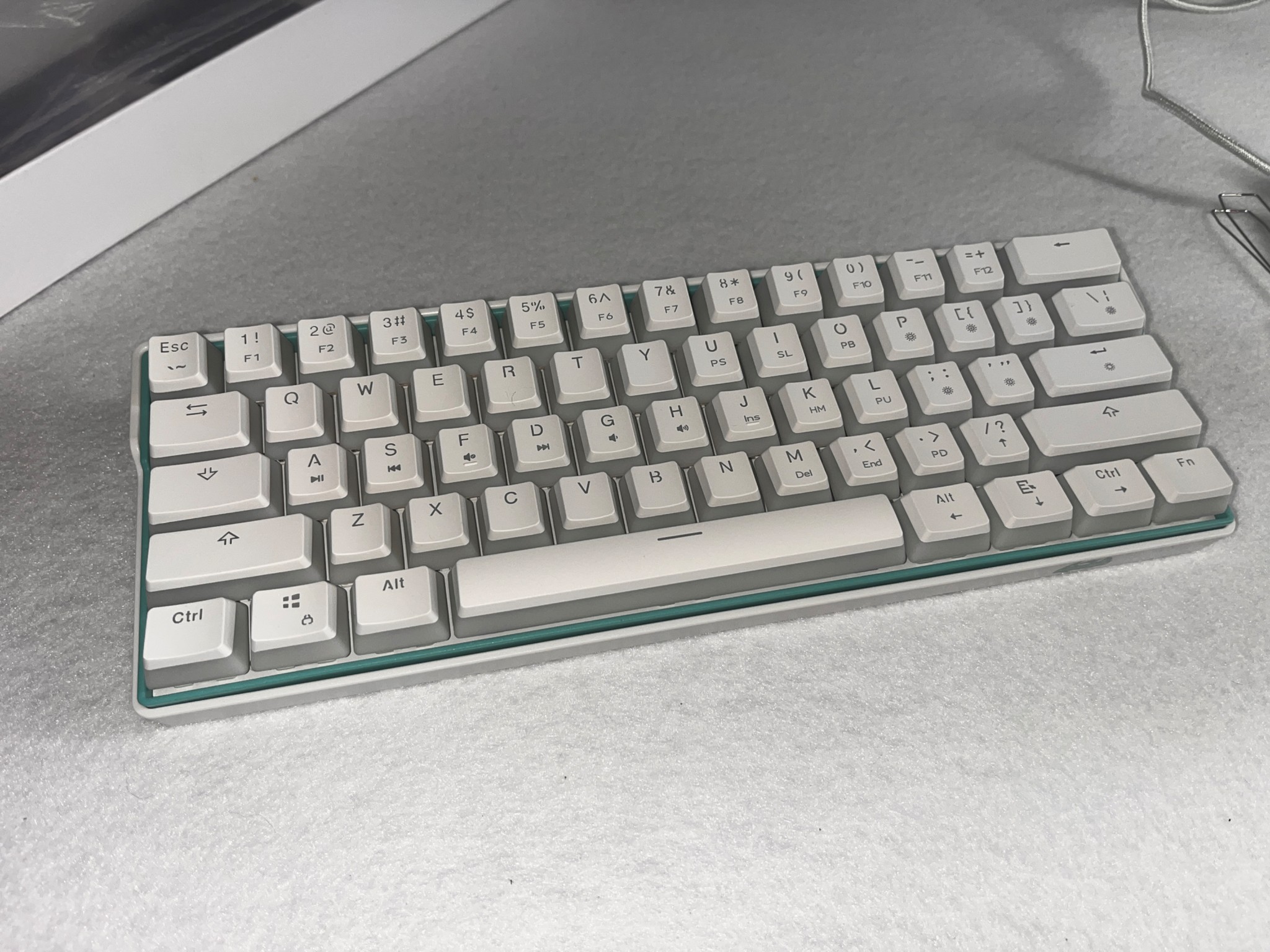 60% Mechanical Keyboard RGB Wired Keyboard PC/Mac Hot-Swappable Mechanical H&J Brown Switches.