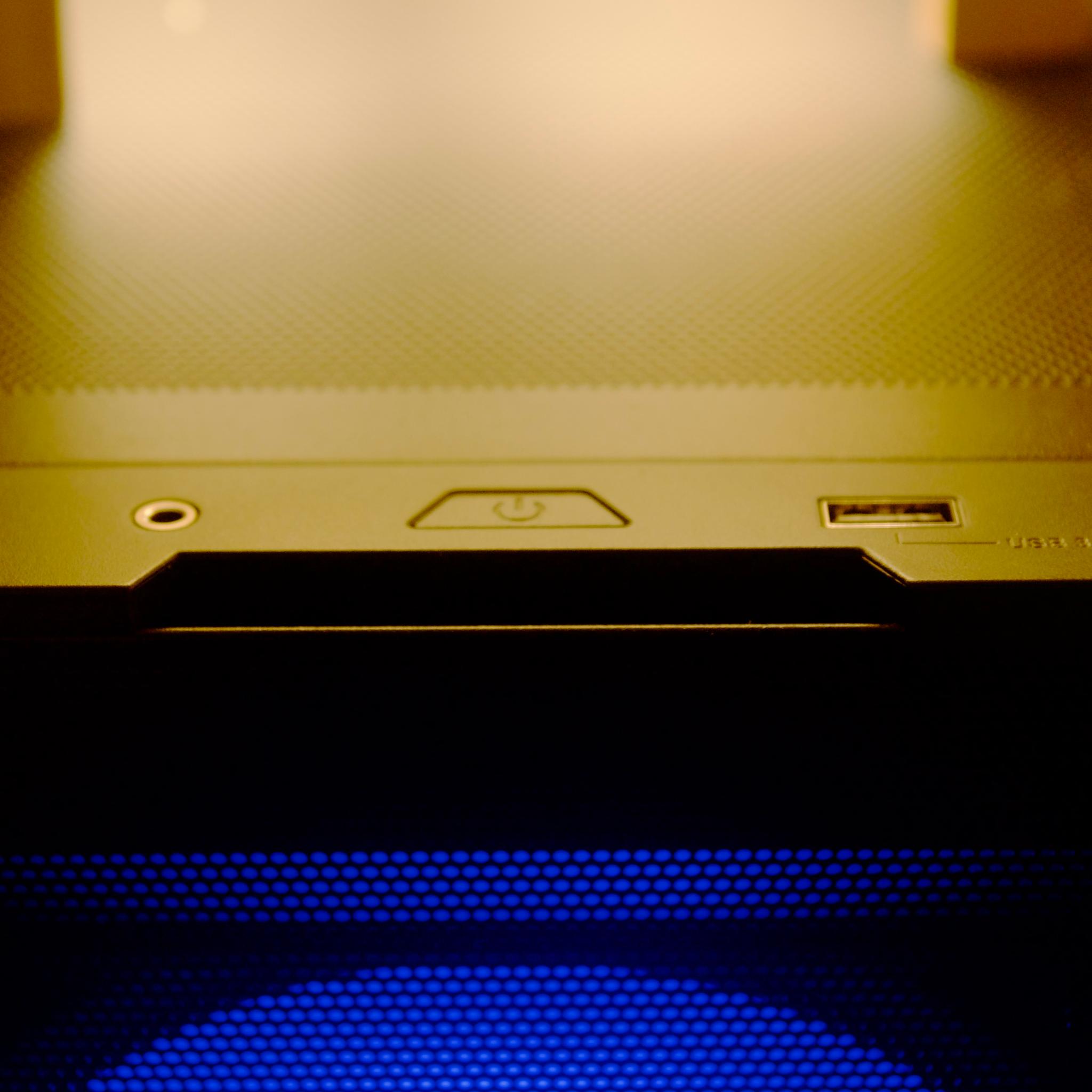 PURE PERFORMANCE PC | RTX 4080 | Ryzen 7 9700X  | 32GB DDR5 | 1 TB | Windows 11 Pro