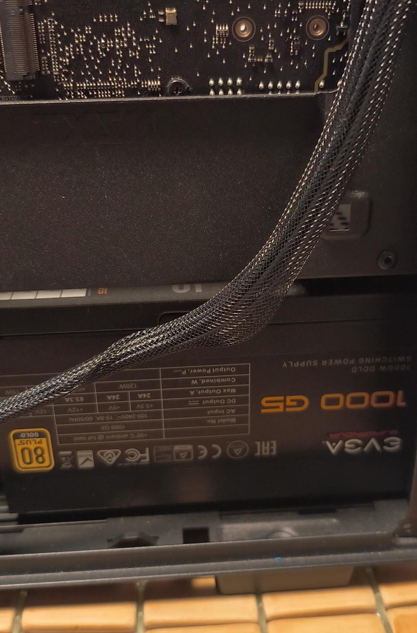 9600k , 16gb Ddr4 4400, 1000w PSU, no GPU.