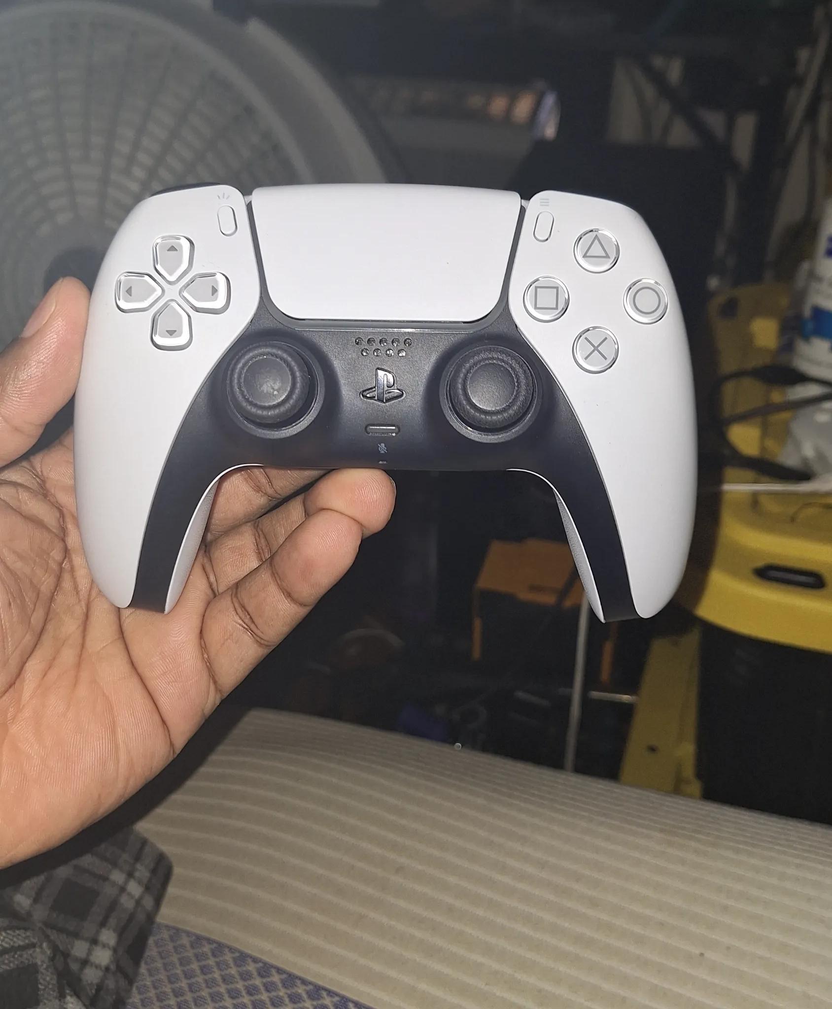 PS5 DualSense Wireless Controller with Hall-Effect Sticks and Extended 7200mah Battery