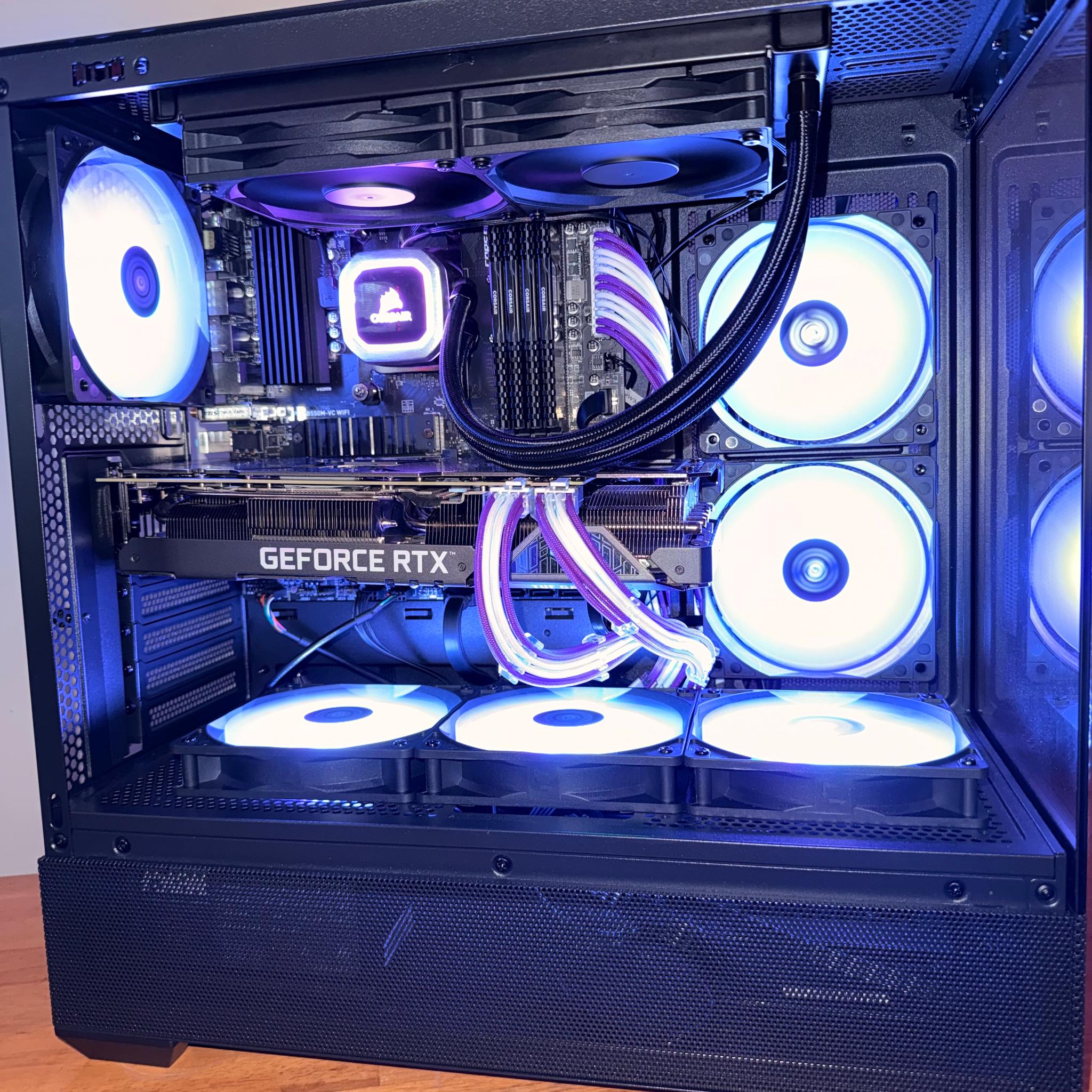 ⚪Mist⚪ | 300+ fps fortnite | Ryzen 7 5700x | 3070ti triple fan