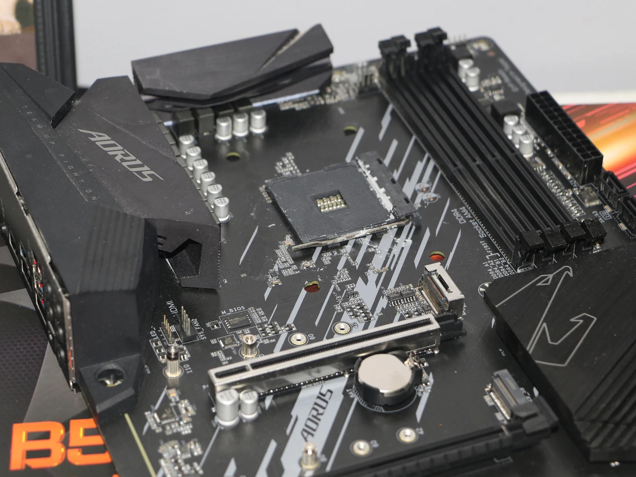 Aorus elite v2 am4 motherboard ddr4