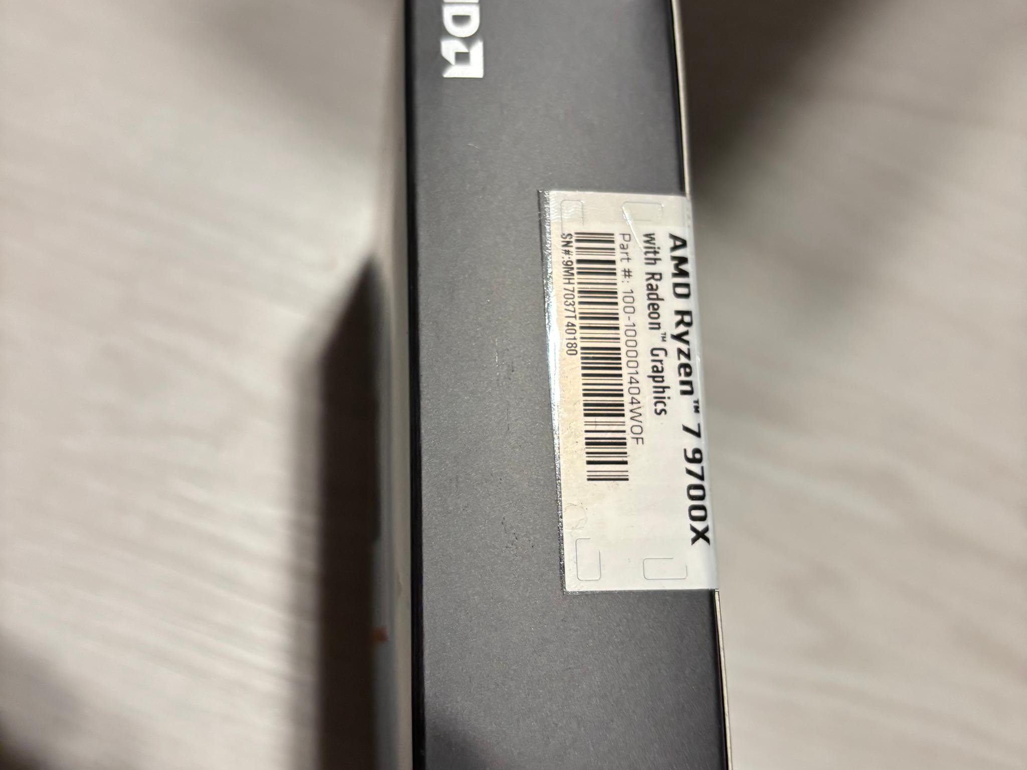 AMD Ryzen 7 9700x
