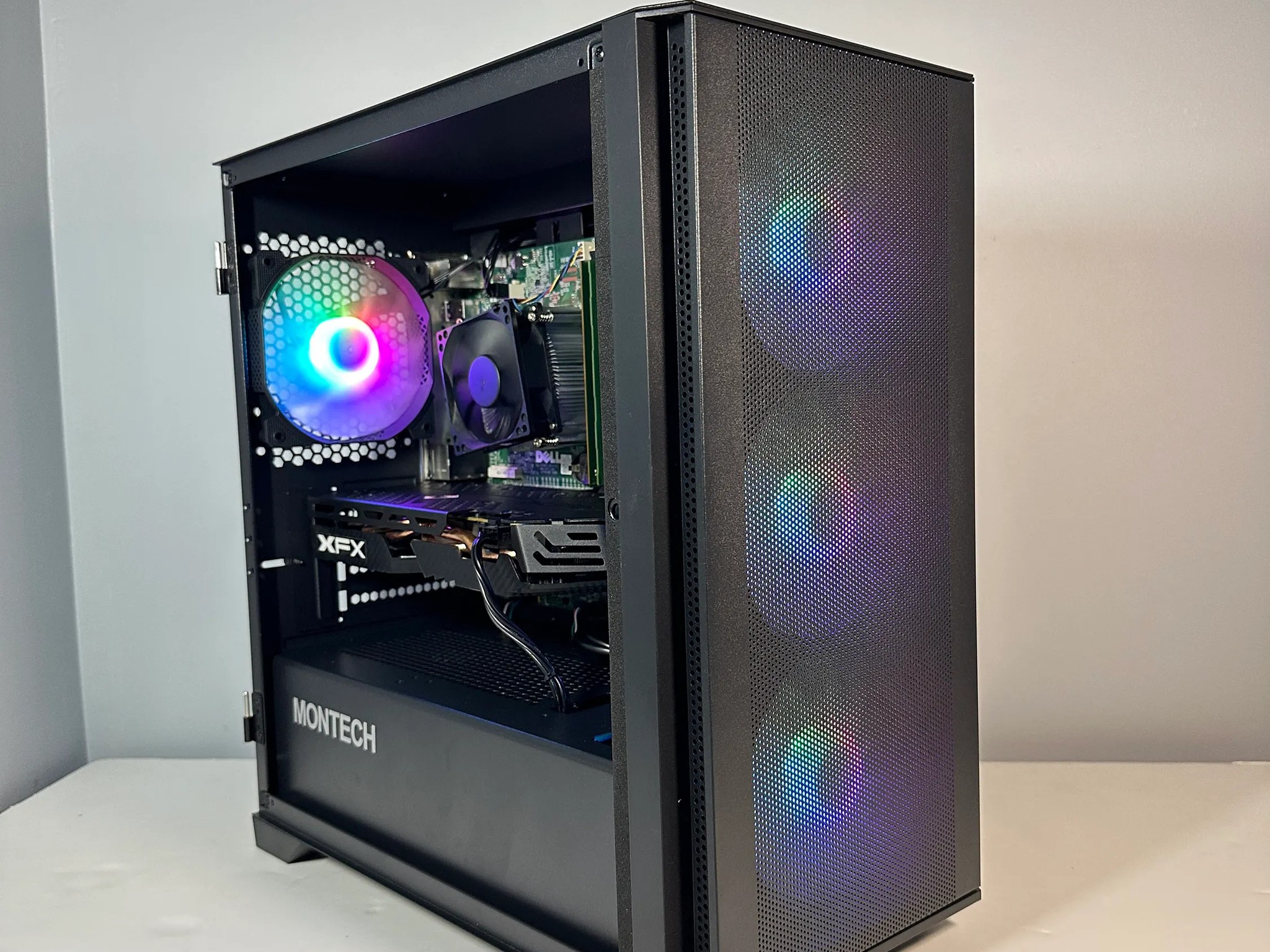 Intel i7 4790/AMD RX 580 8GB Custom RGB Gaming PC BundleW/Keyboard/Mouse/Headset & Mic