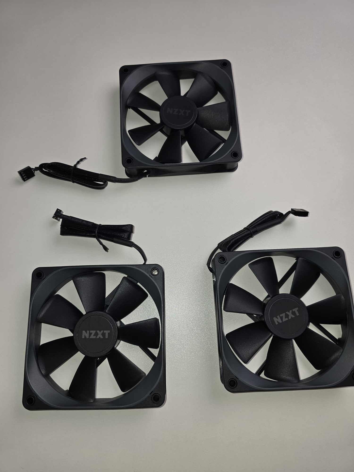 NZXT And Corsair Case Fans. 120MM PWM X5