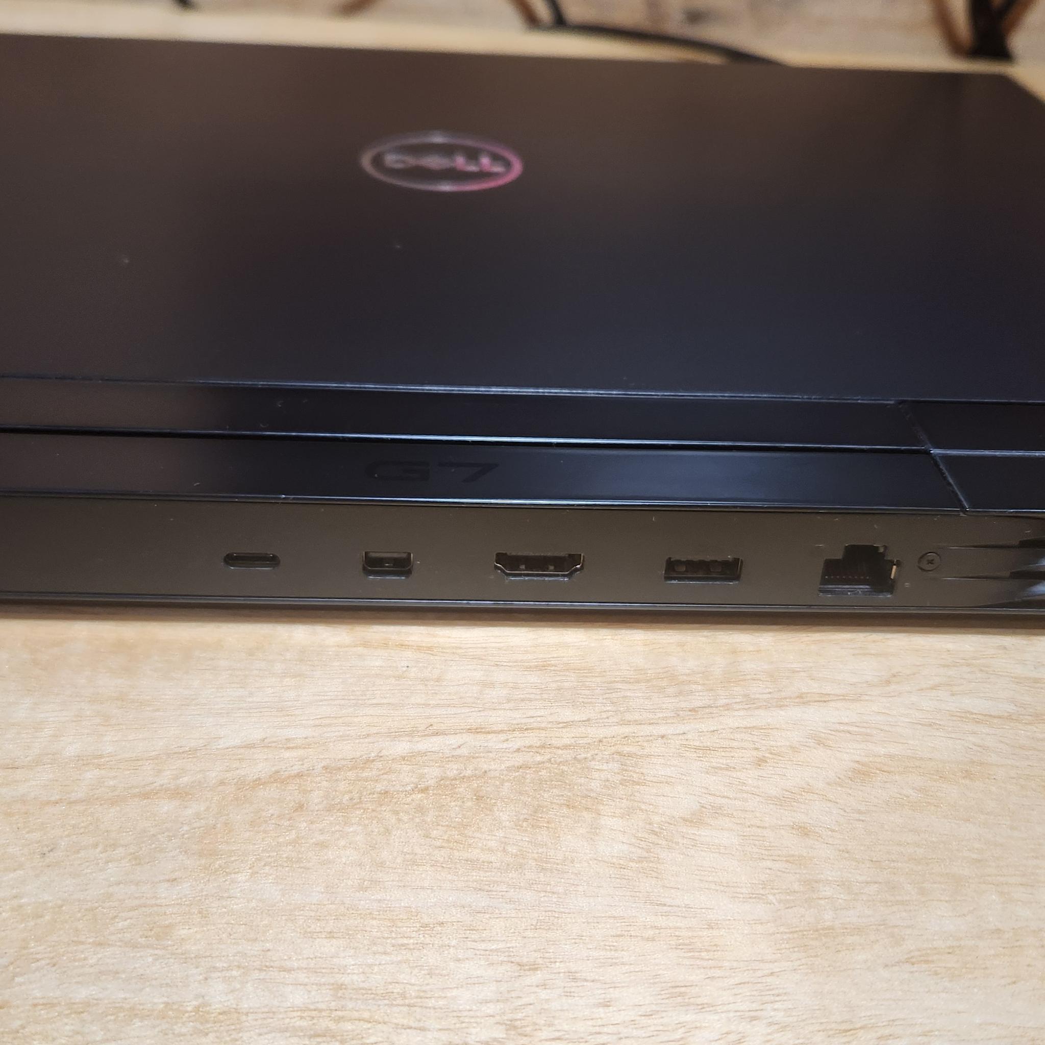 GAMING Dell G7 7700 with i7 + RTX 2070