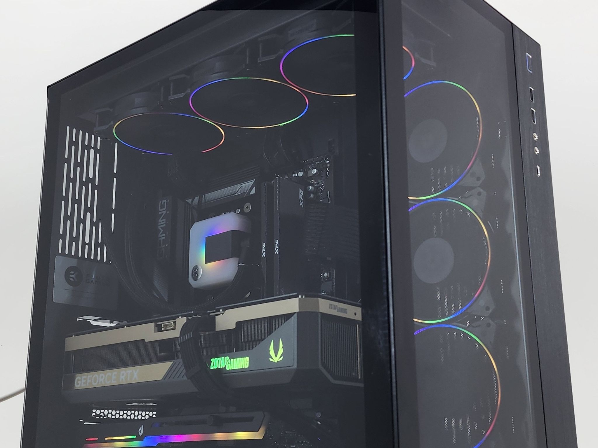 Gaming PC Ryzen 7 9800X3D 64GB RAM 4TB SSD RTX 5080 16GB Windows 11 Computer