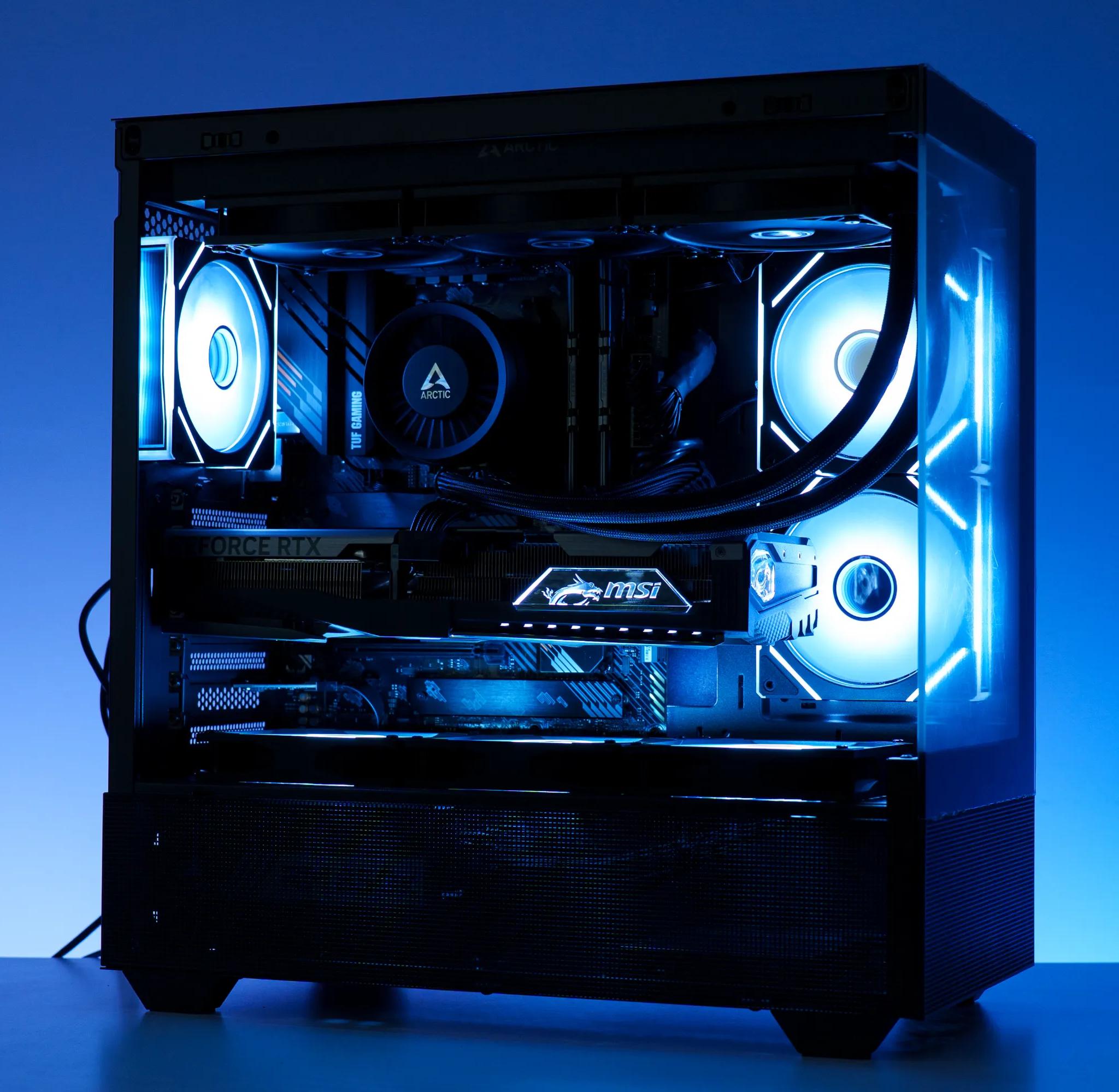 RTX 5070 Gaming PC | Ryzen 9 5900x | 32GB DDR5 | 2TB m.2 | Watercooled | RGB