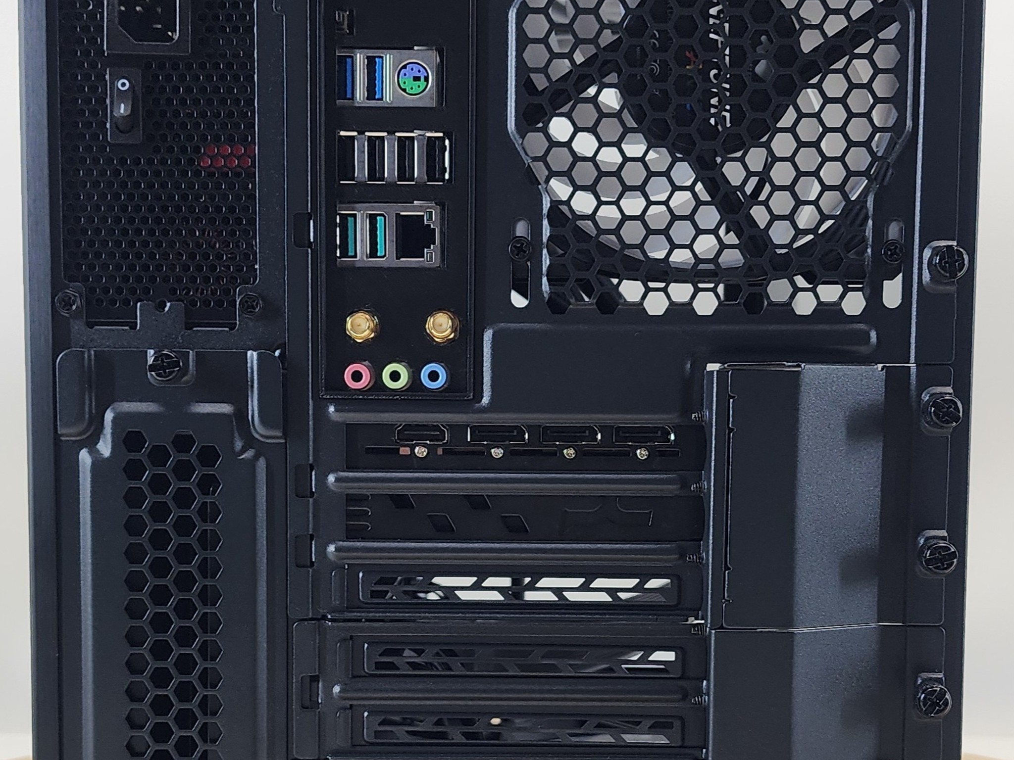 Gaming PC Ryzen 5 7600X3D 32GB RAM 1TB SSD RX 9070 XT 16GB Windows 11 Computer