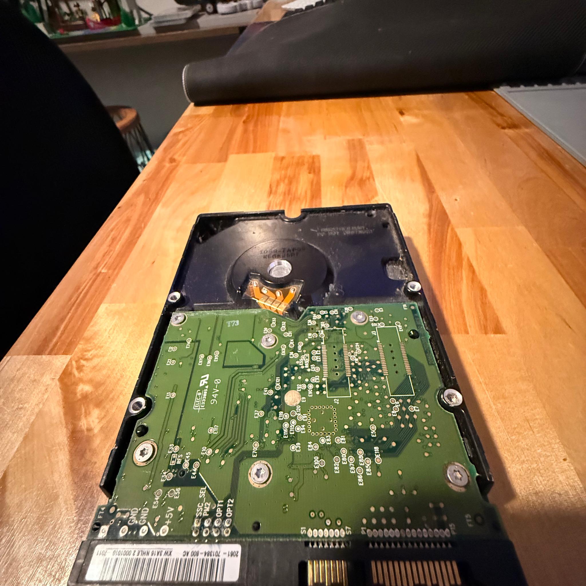Western Digital Raptor 10,000 RPM HDD Retro/Classic mechanical hard drive WD1600ADFF