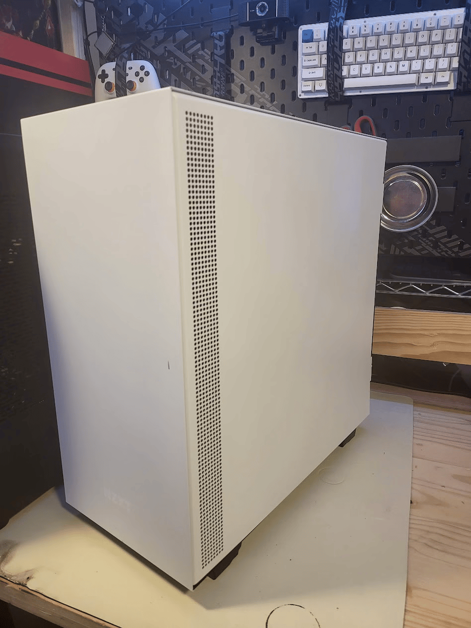 Snow Day | Ryzen 5 1600 AF, GTX 1060, 16 gb RAM, 500 gb SSD, b450, NZXT H510