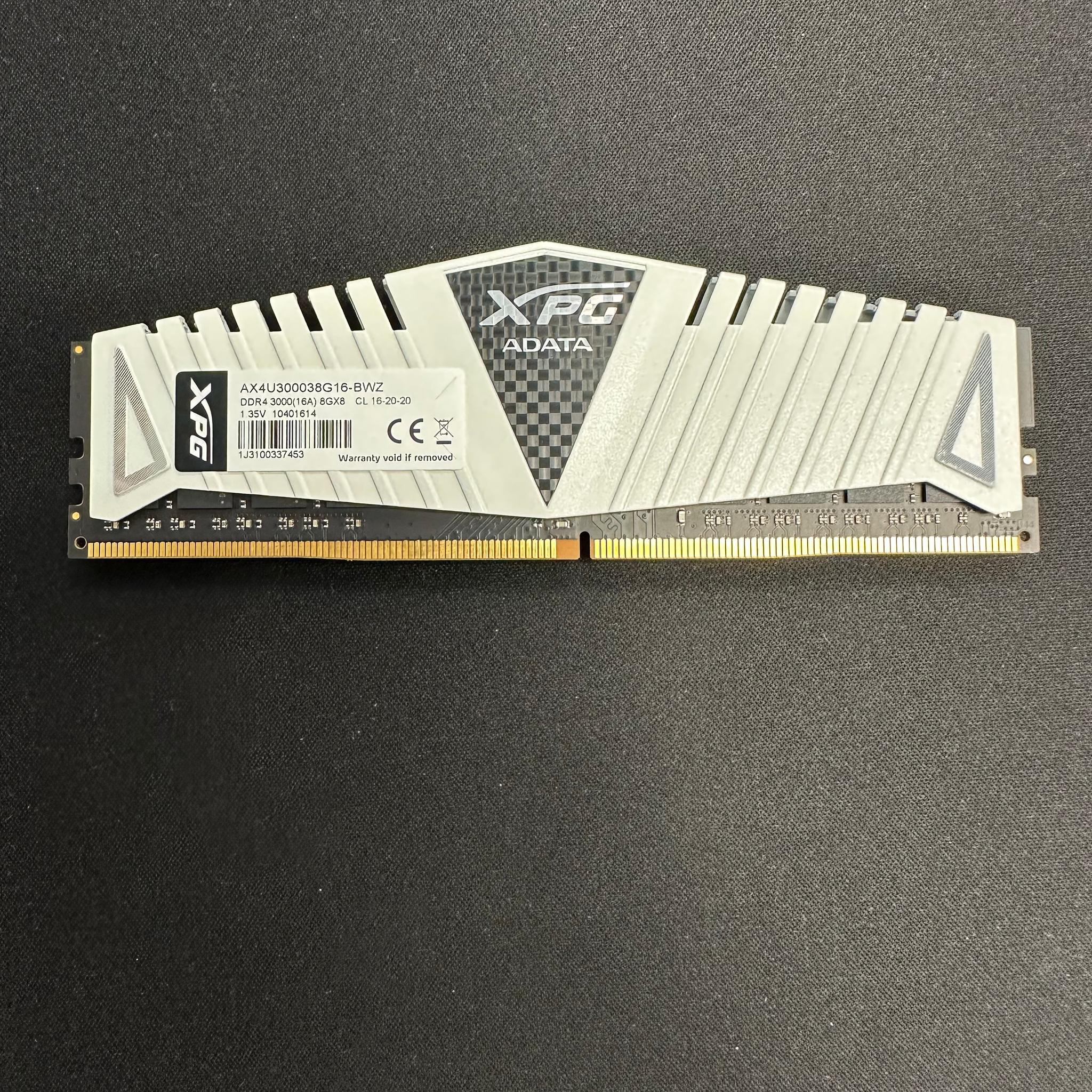 8gb DDR4 3000 MHz XPG Memory
