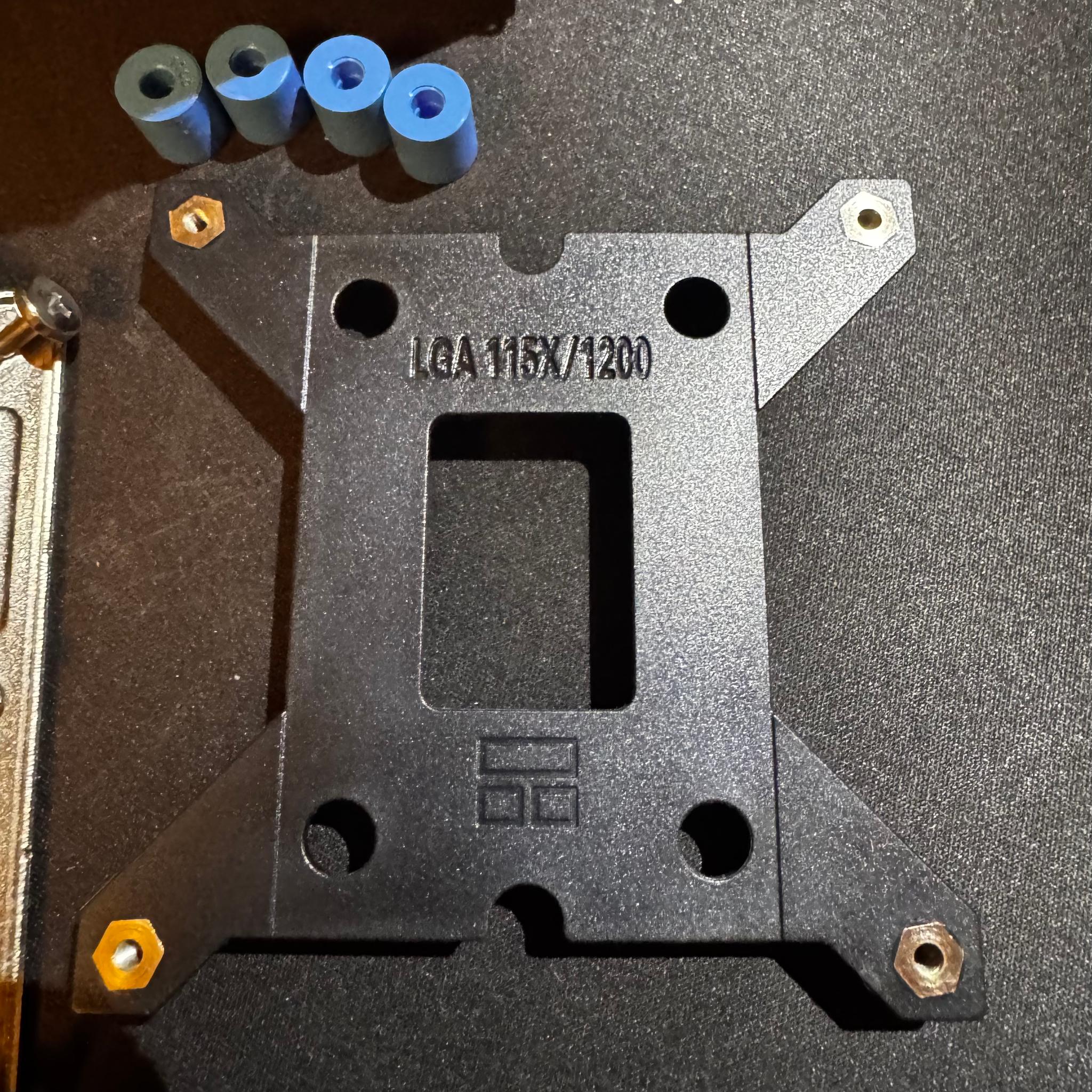 Thermalright 120mm Fan CPU Cooler LGA 115X/1200 ONLY