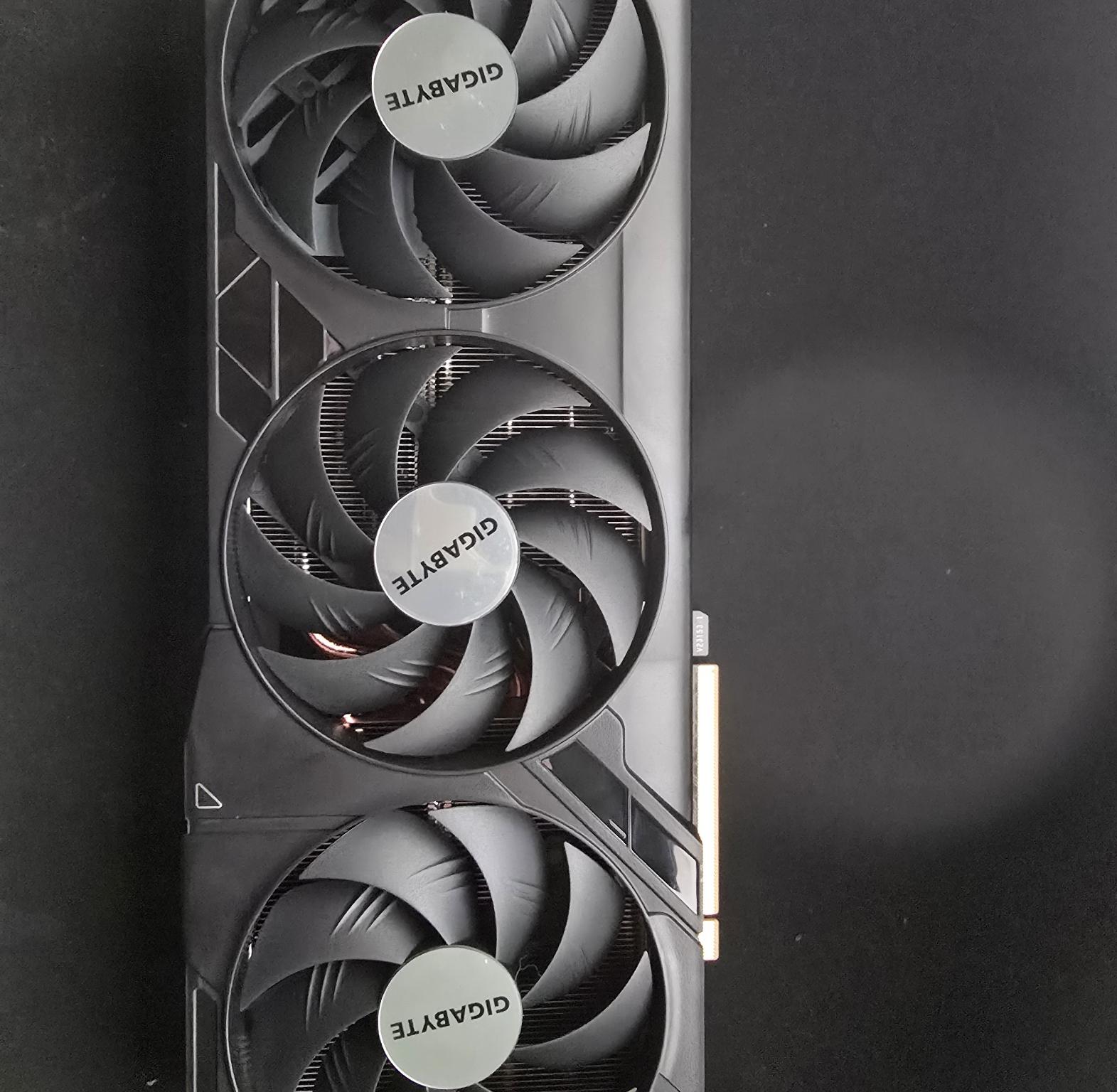 Gigabyte 4070 Ti Super