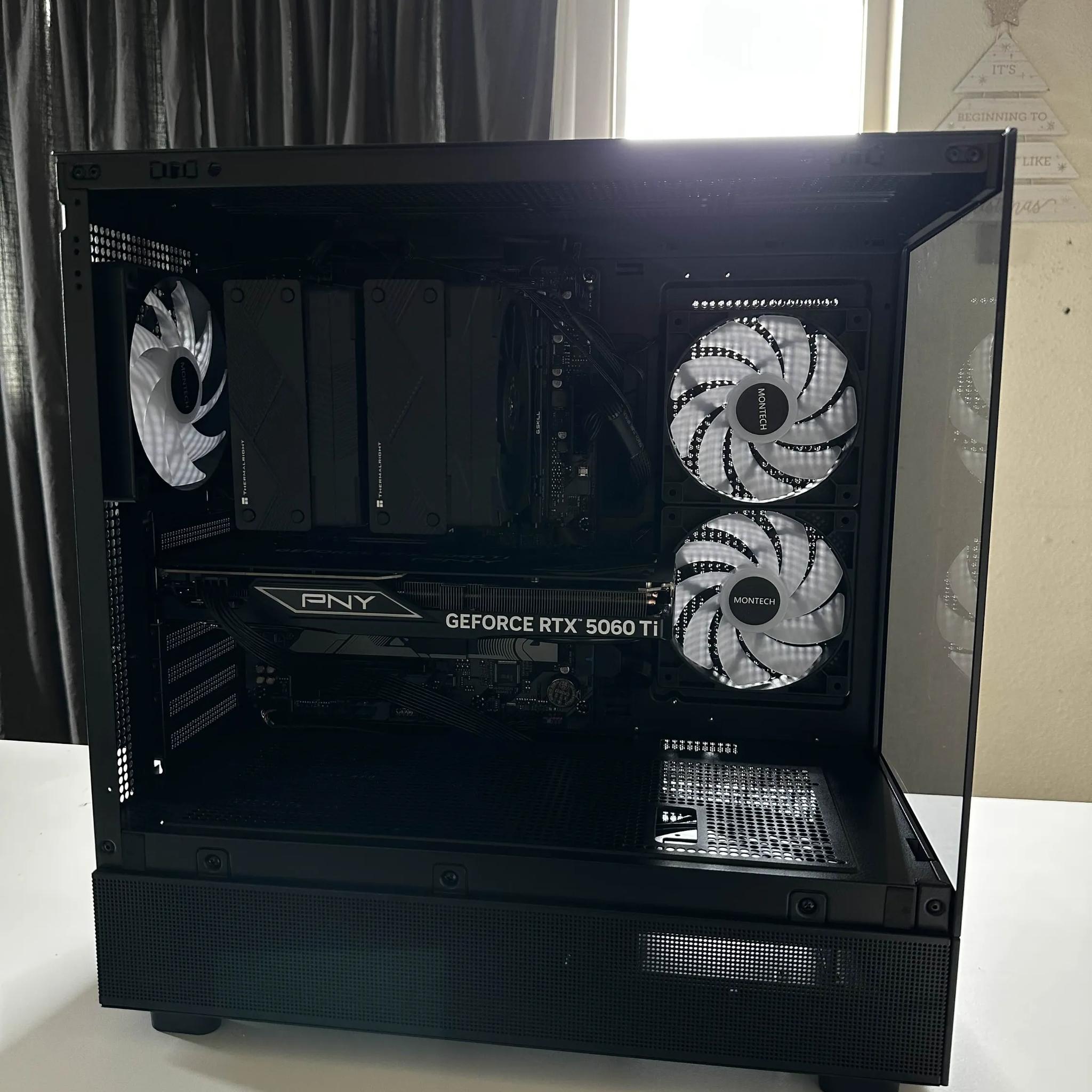 Ryzen 7 7700x | 5060 Ti 16gb | 32GB DDR5 - Gaming PC