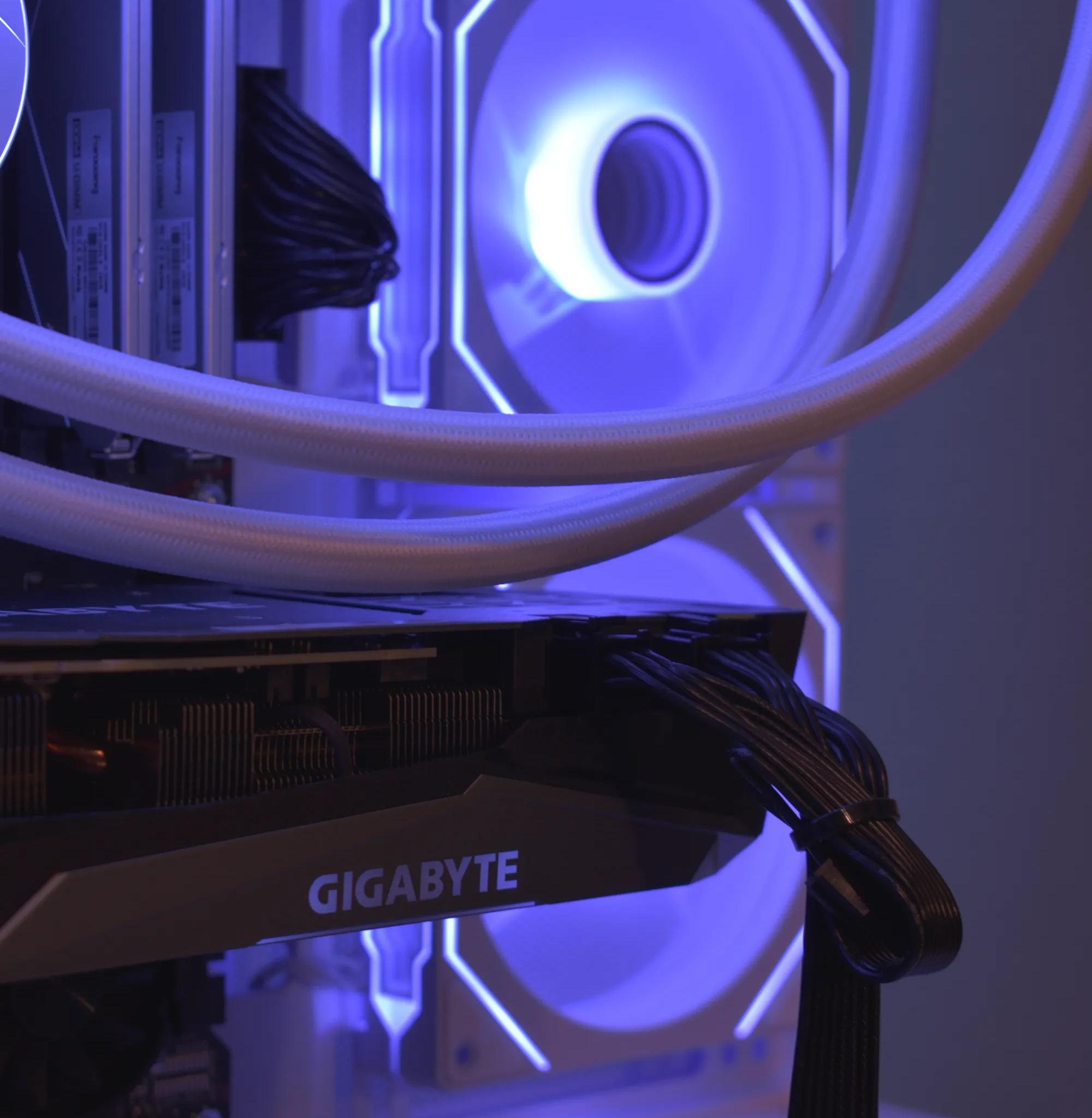 🚀FAST AMD Gaming PC🚀 Ryzen 7 5700X | RTX 3070 8GB | 32GB DDR4 3200mhz | 1TB nVME SSD | Win11