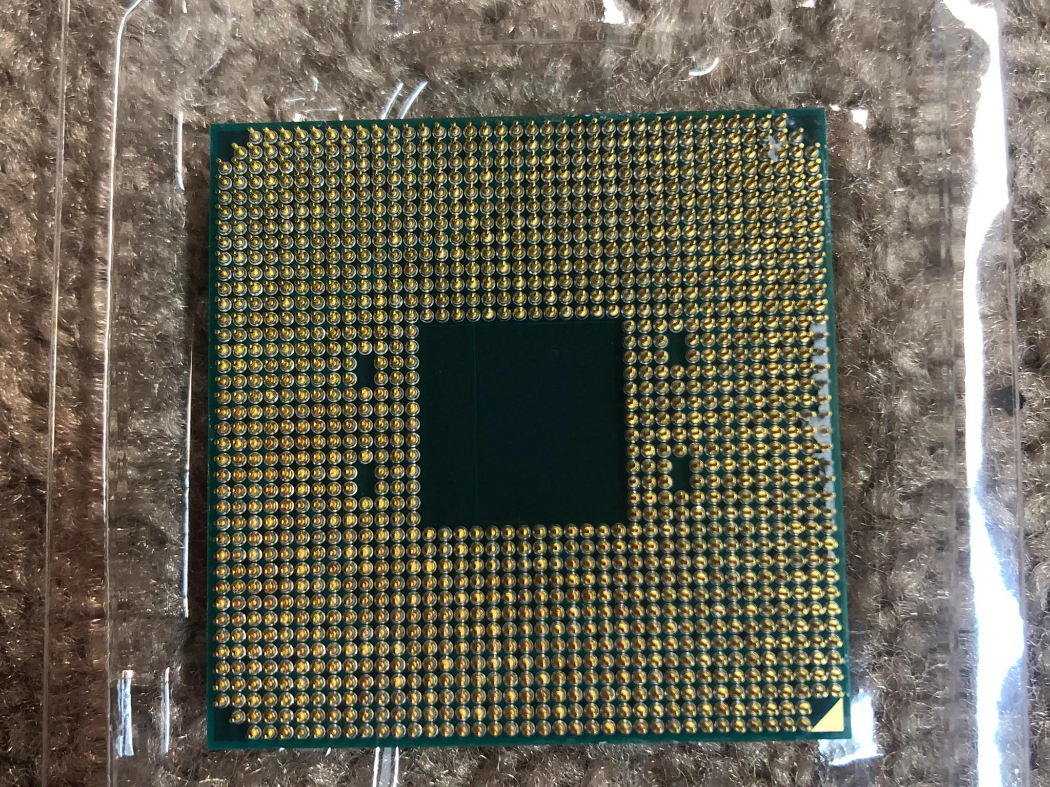 AMD Ryzen 7 5800X3D