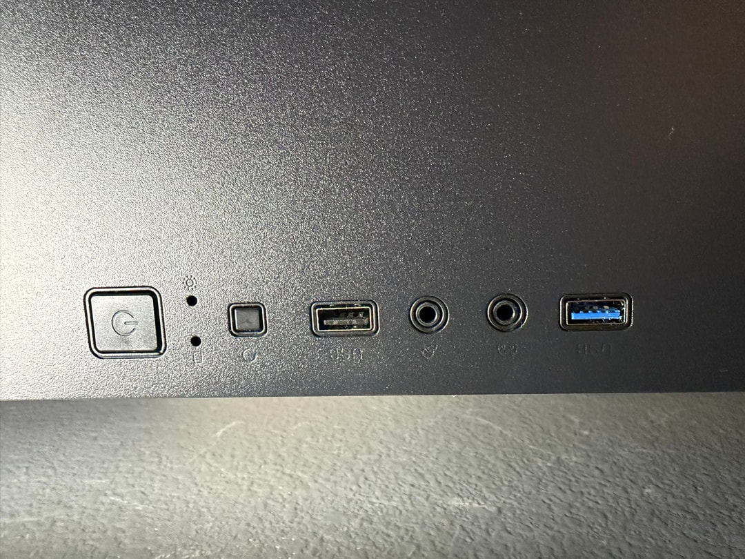 RTX 3060 12GB | Ryzen 7 3700X | Gaming PC | 2TB Storage | Wifi | Jawa