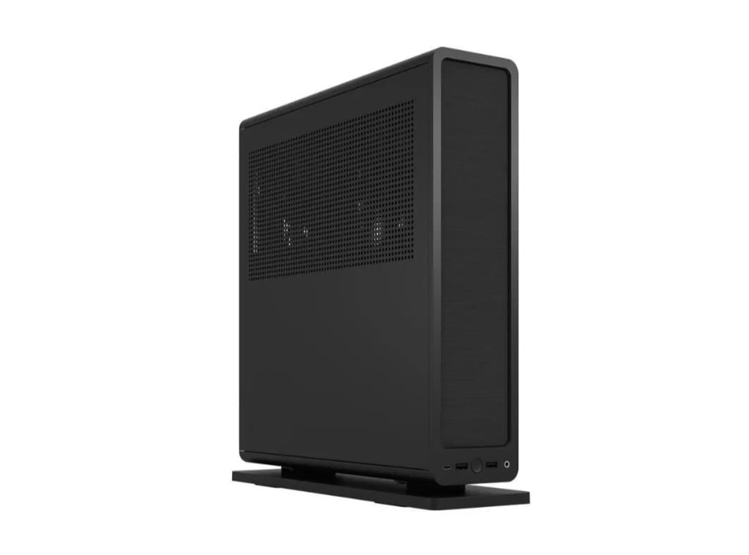 Gaming PC that looks like a console! Core i9-12900k with a 3060 GPU.
