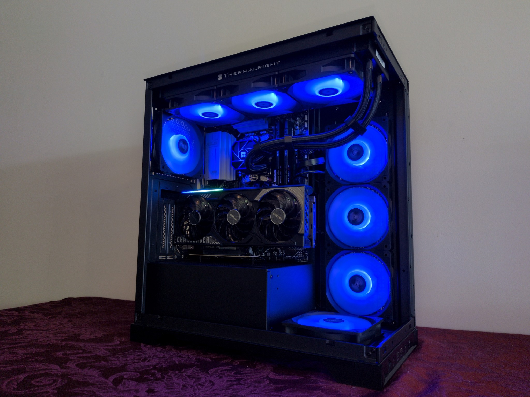 Rx 9070 - Ryzen 5 7600x3d - 1tb nvme ssd - 32gb ddr5 ram
