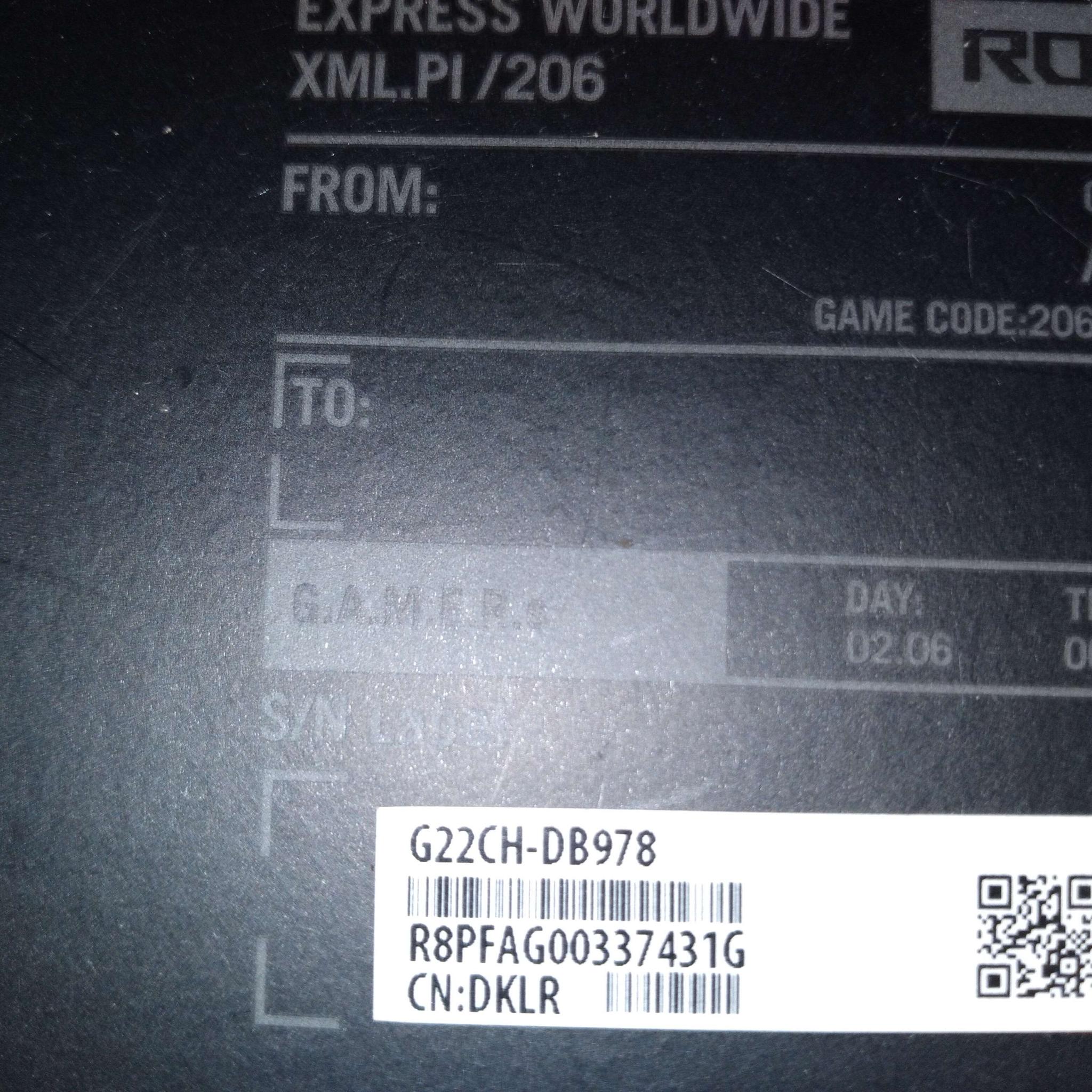 tiny but powerful ROG gaming pc