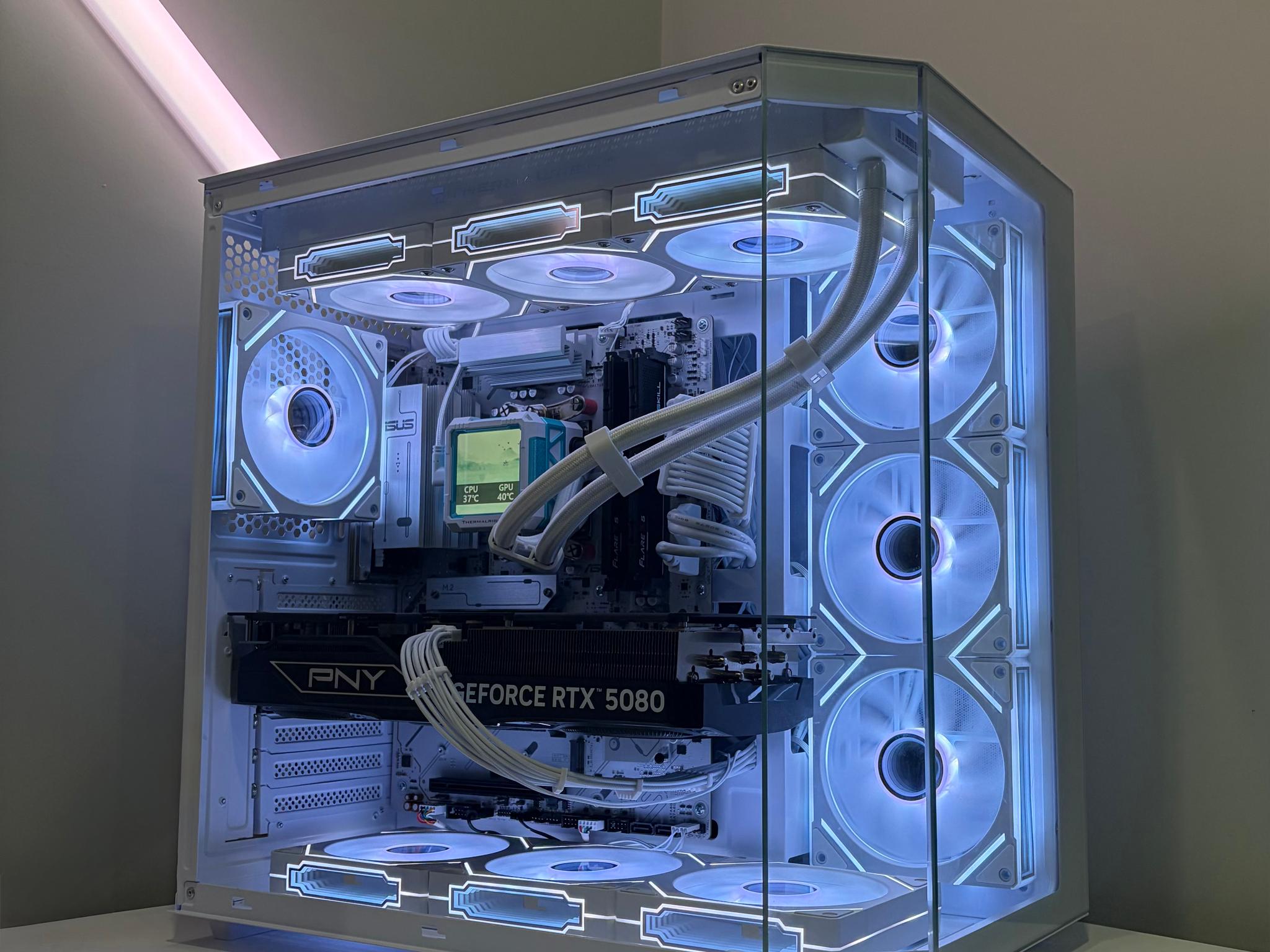 RTX 5080 | Ryzen 7 9800X3D | 32GB DDR5 RAM | 2TB SSD | Gaming PC