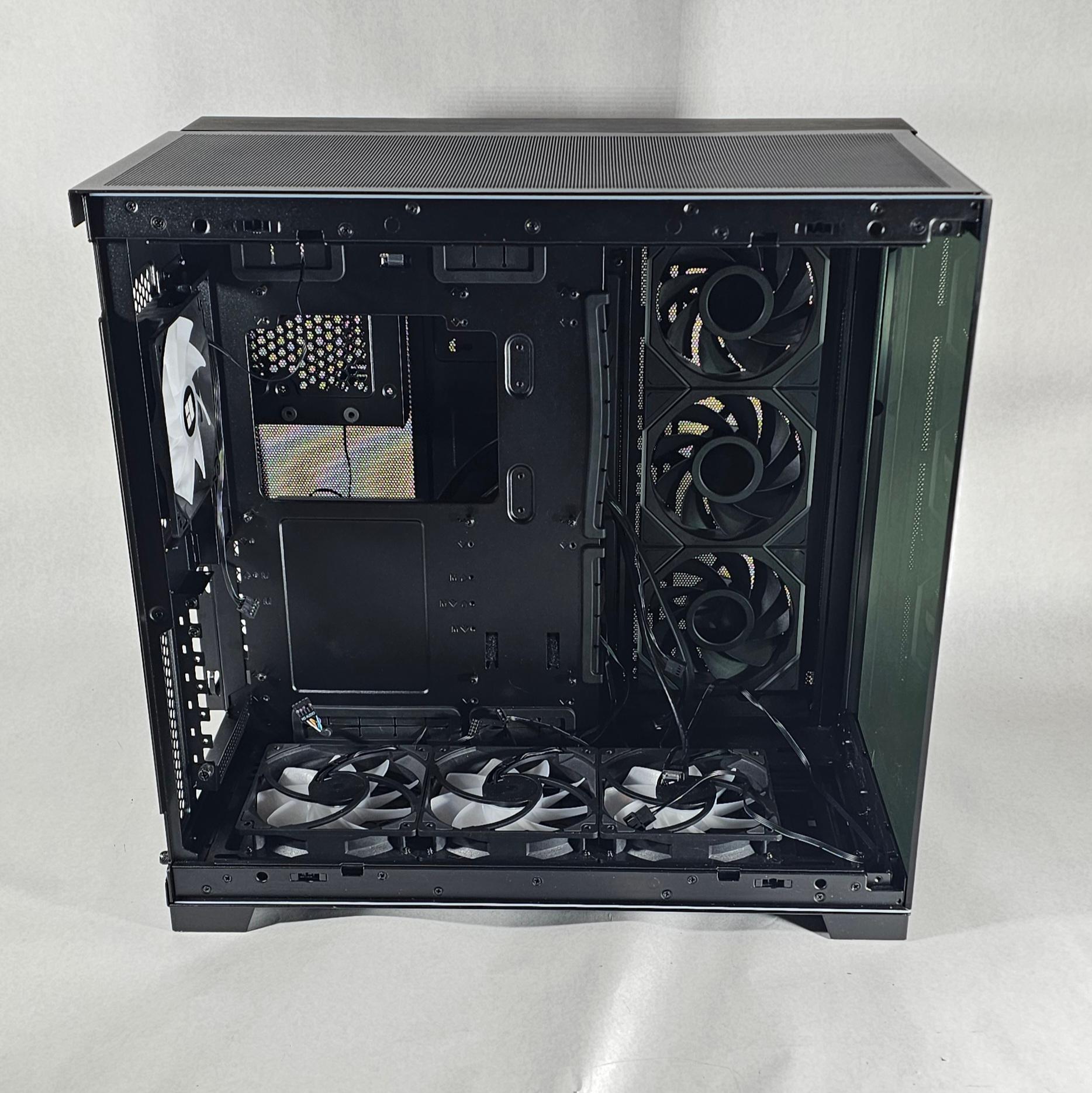 Lian Li PC Case 497 w\ Tempered Glass and 7 RGB Fans