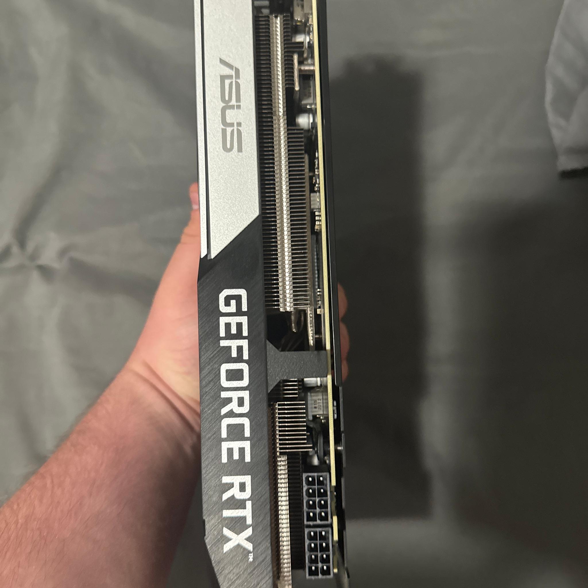 Asus dual fan 3070, i5 13600k, 64 gbs of corsait vengeance ram and a 850 watt psu