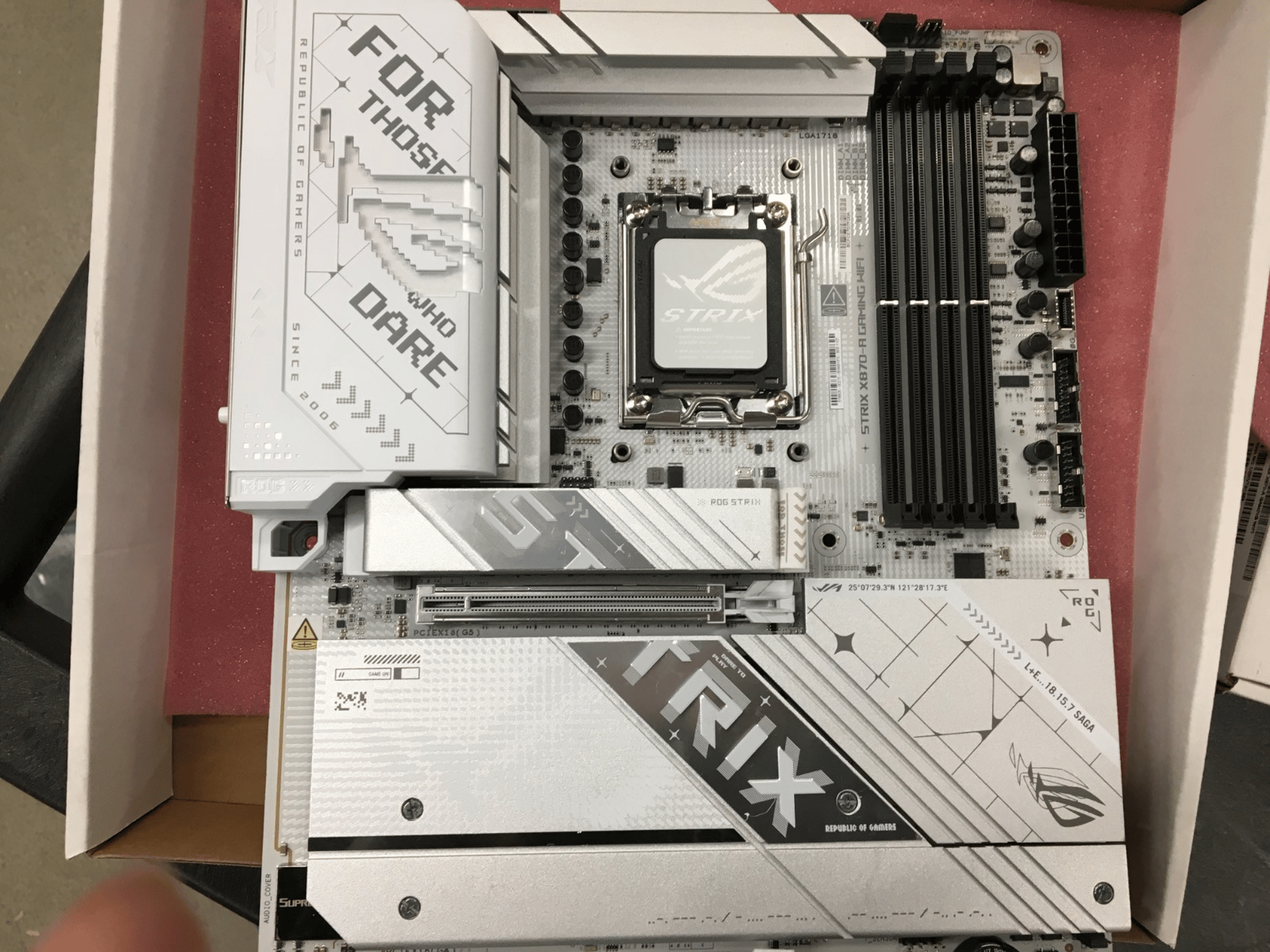 ASUS ROG Strix X870-A Gaming WiFi Motherboard - RMA Replacement, No accessories