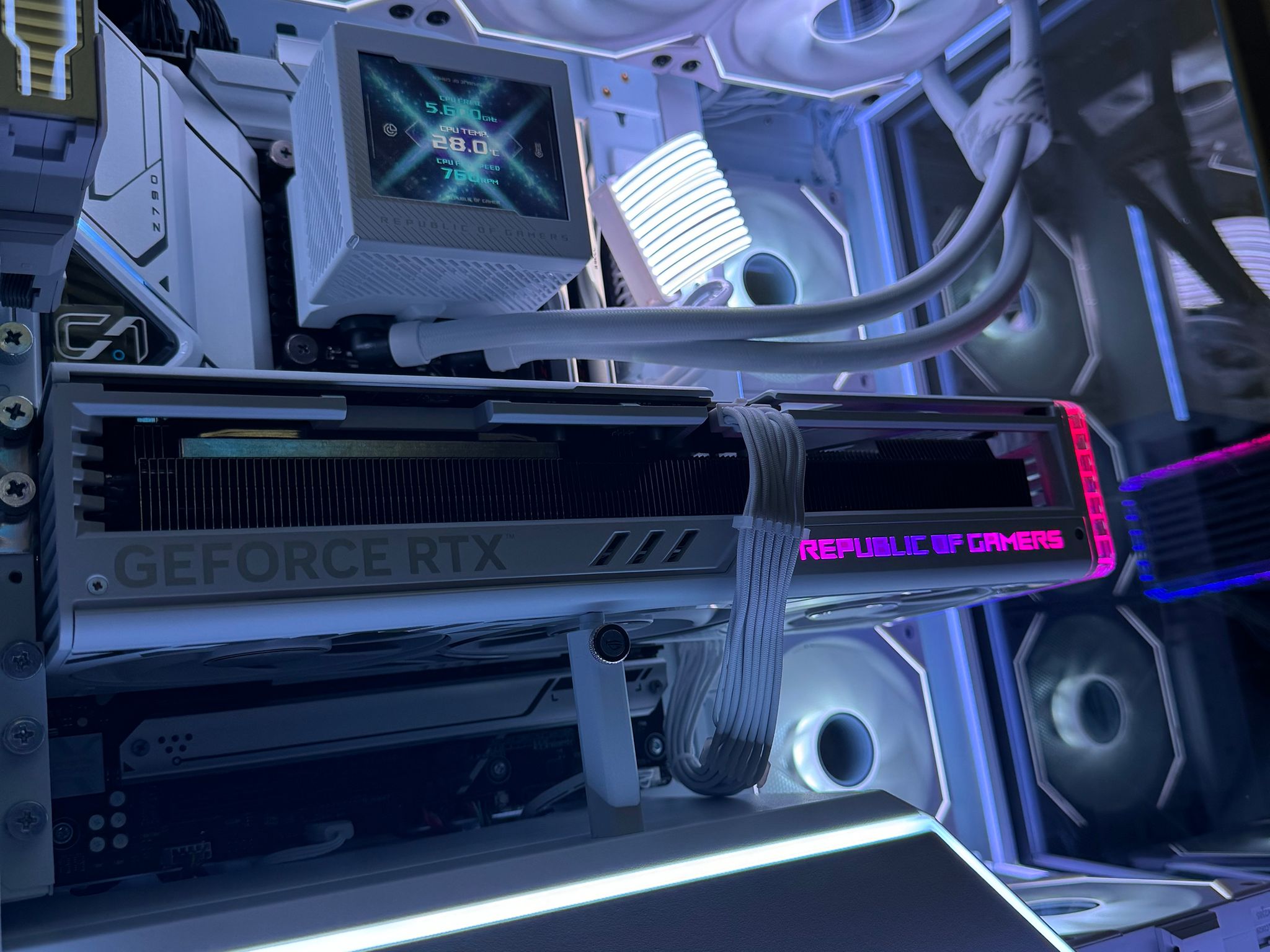 RTX 4090|❄️White Claw⛄️|i9 13900KS| 64GB DDR5 RAM| PRICE CUT FROM $3799 to $3399 WEEKEND SALE ONLY