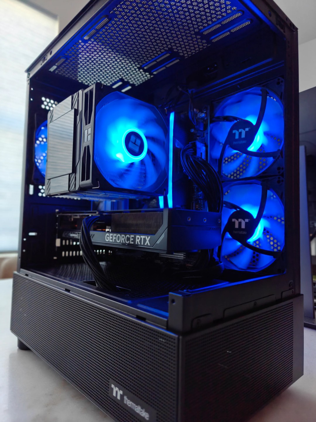 1440P - Nvidia GeForce RTX 5070 - AMD Ryzen 5 9600X - 1.5 TB SSD - 32GB ...