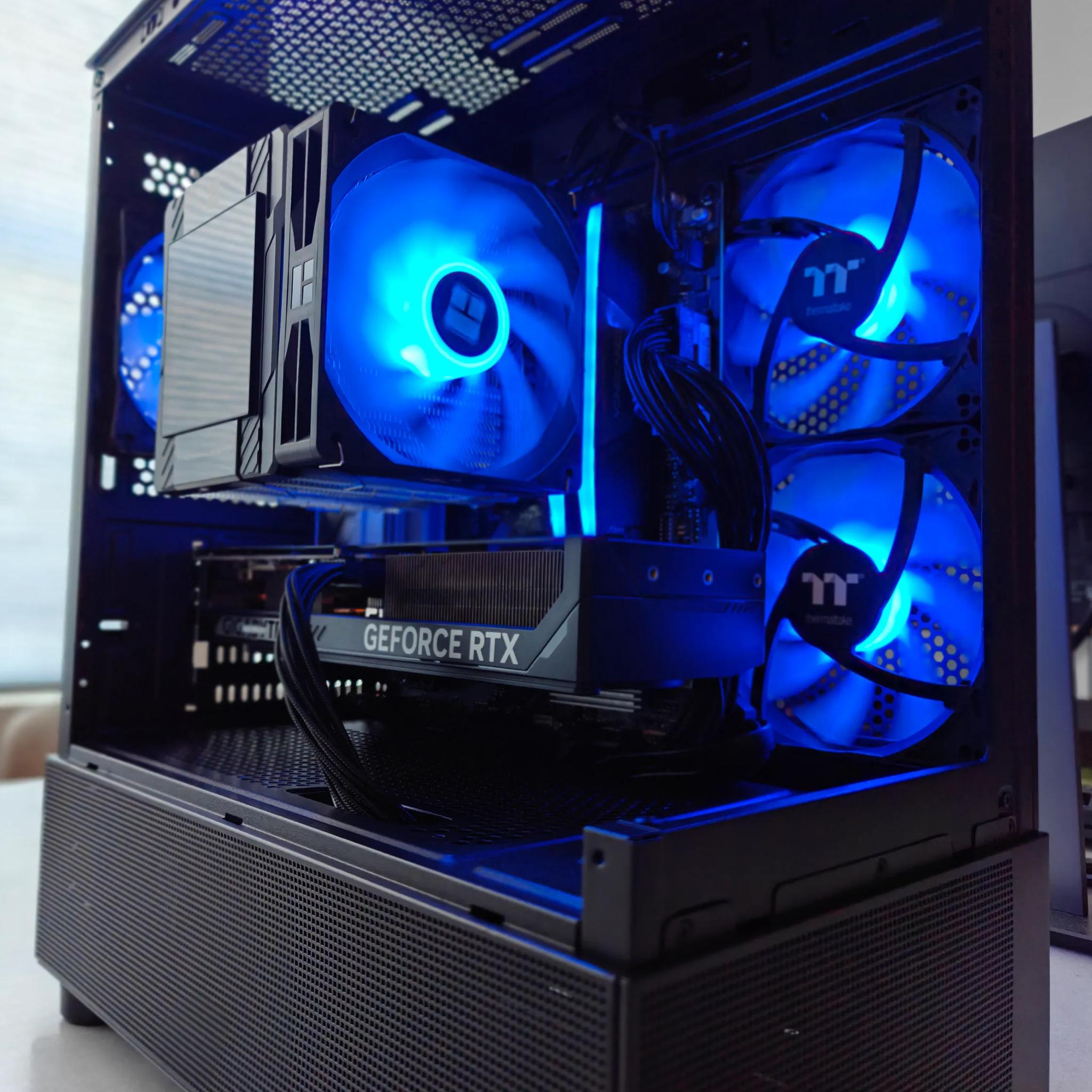 1440P - Nvidia GeForce RTX 5070 - AMD Ryzen 5 9600X - 1.5 TB SSD - 32GB DDR5 - High Performance PC