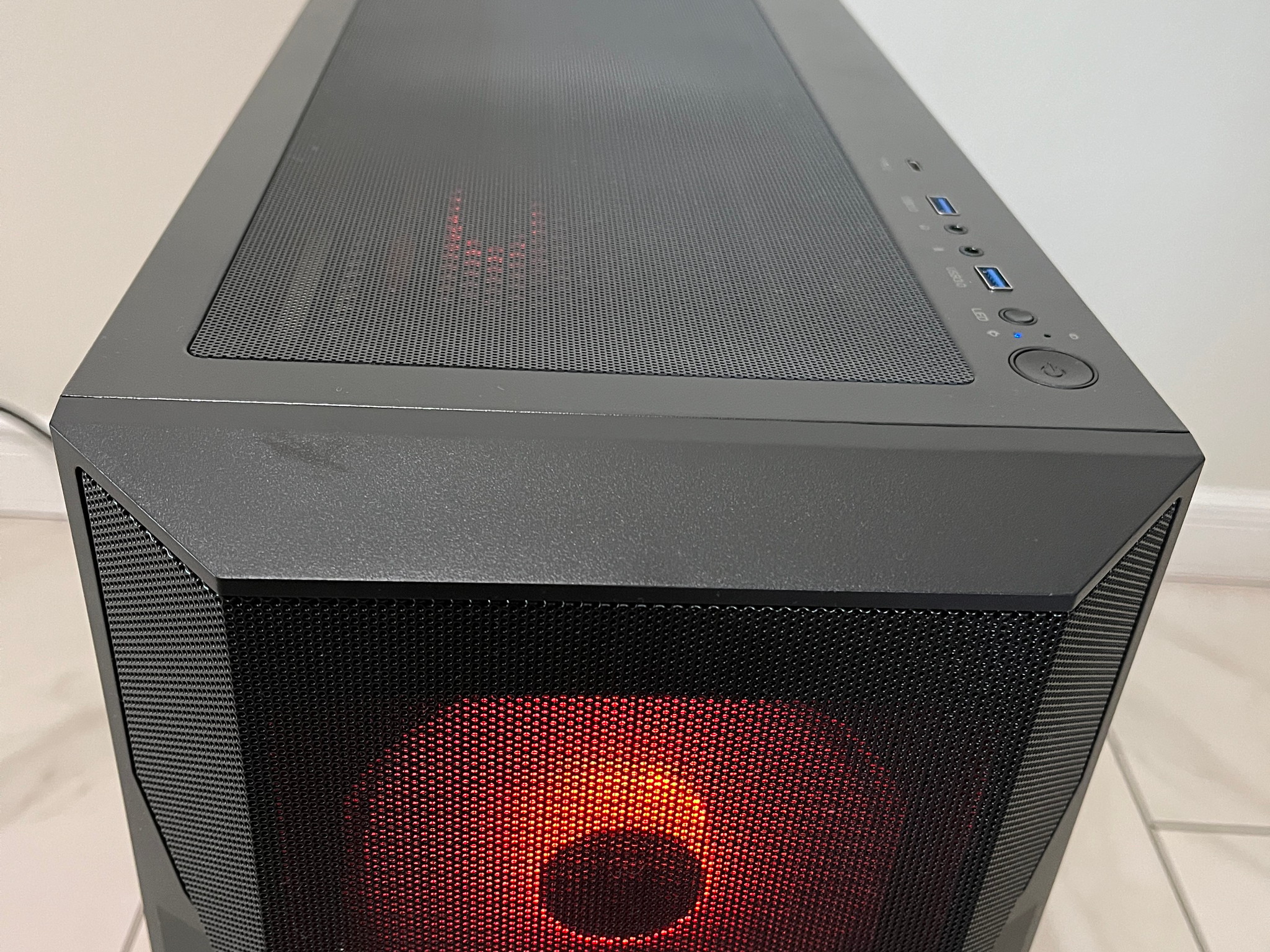 NVIDIA GTX TITAN X 12GB, Intel Core i3-10100, 16GB RAM, 1TB