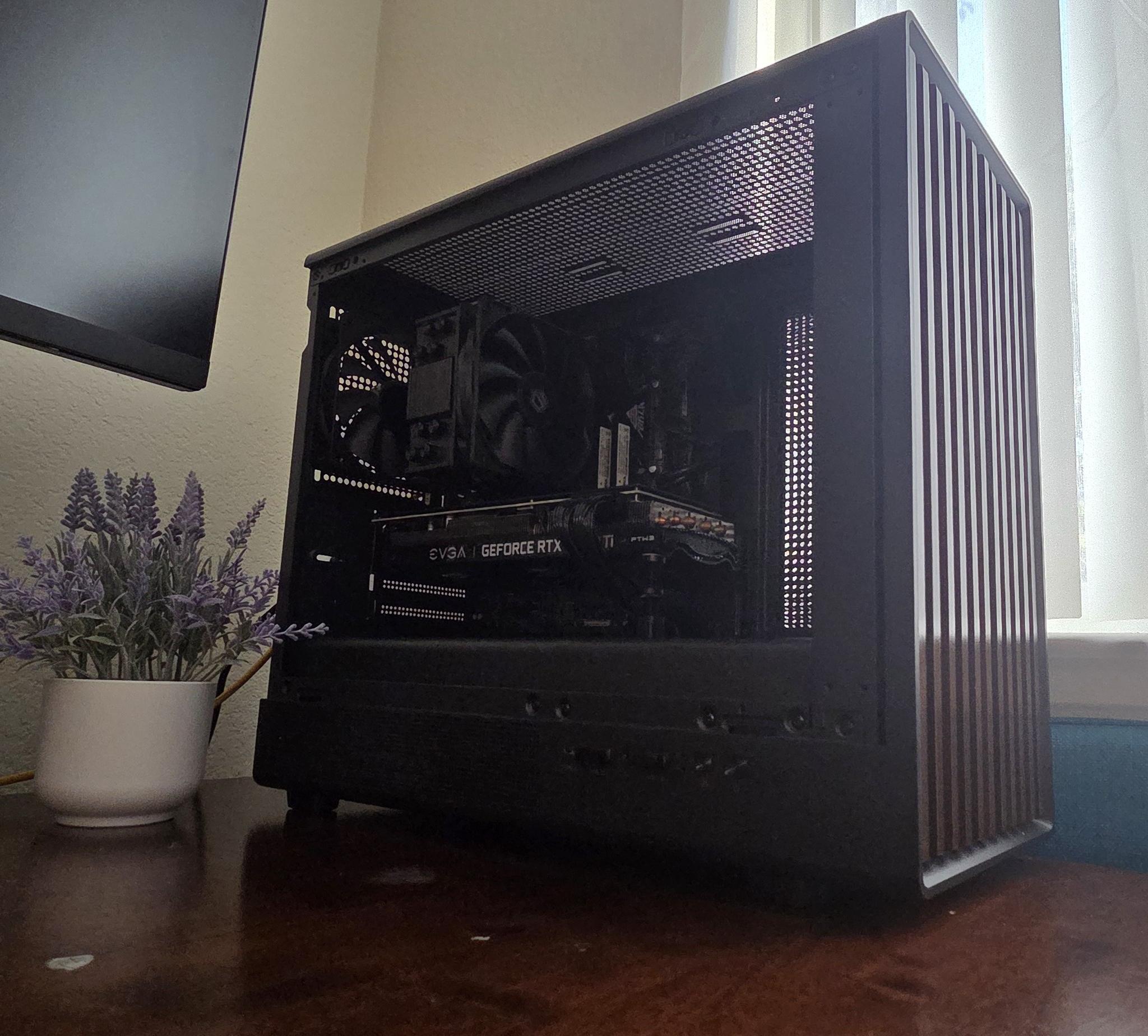 UDGX Creative Power – Intel i7 + RTX 3060 Ti FTW3  Silent Compact Build
