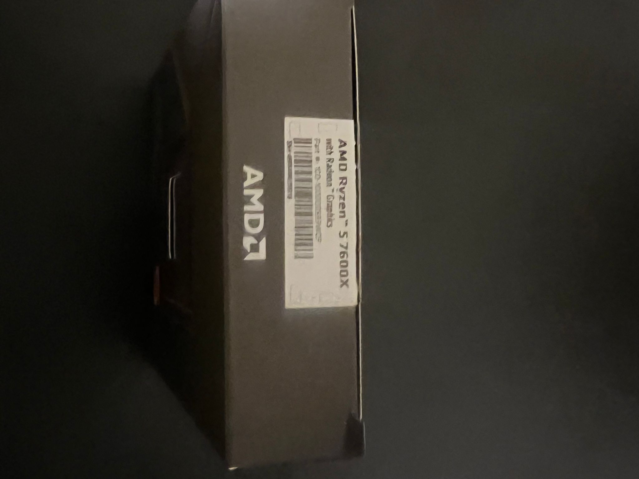 AMD Ryzen 5 7600X
