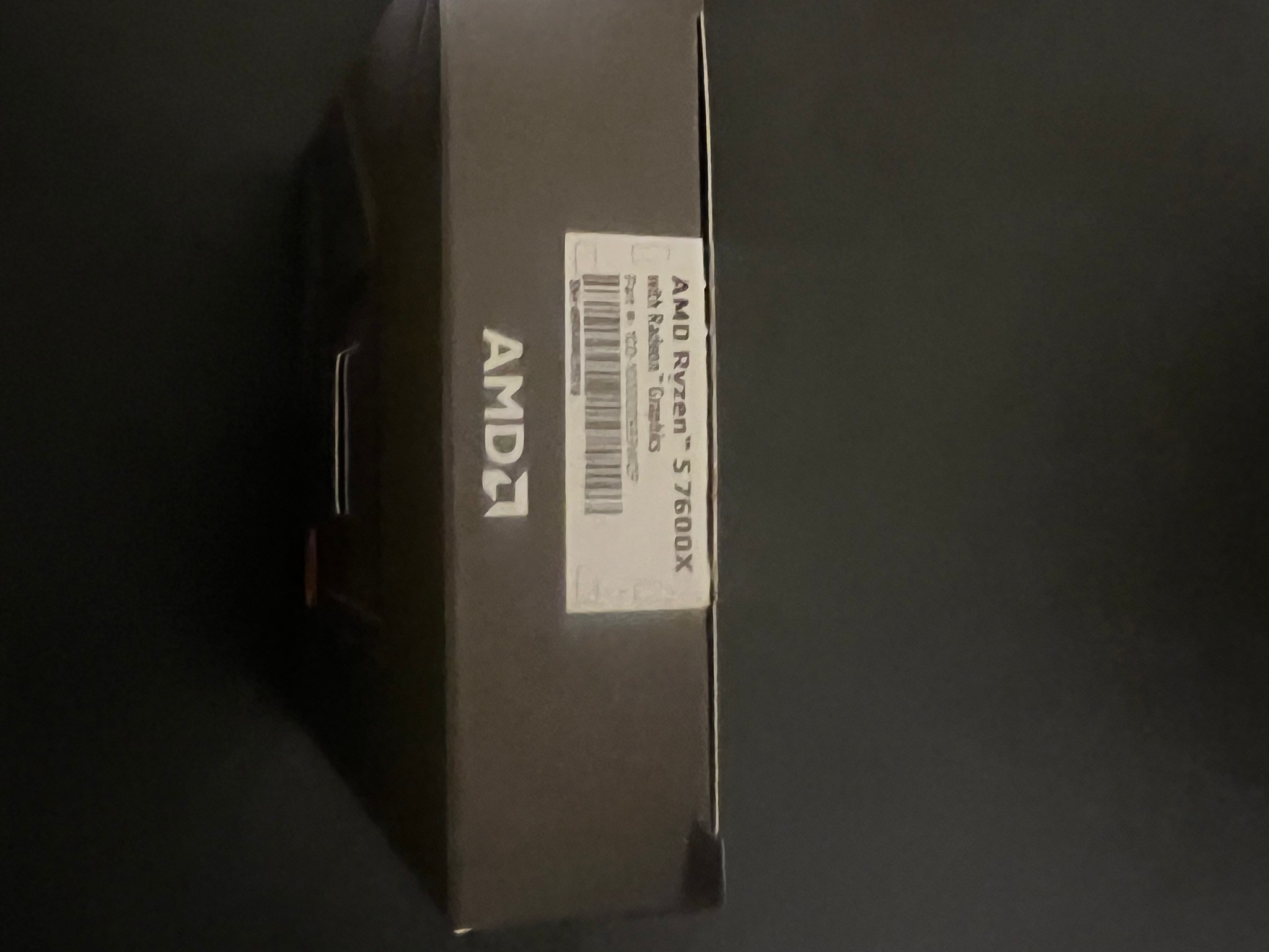 AMD Ryzen 5 7600X
