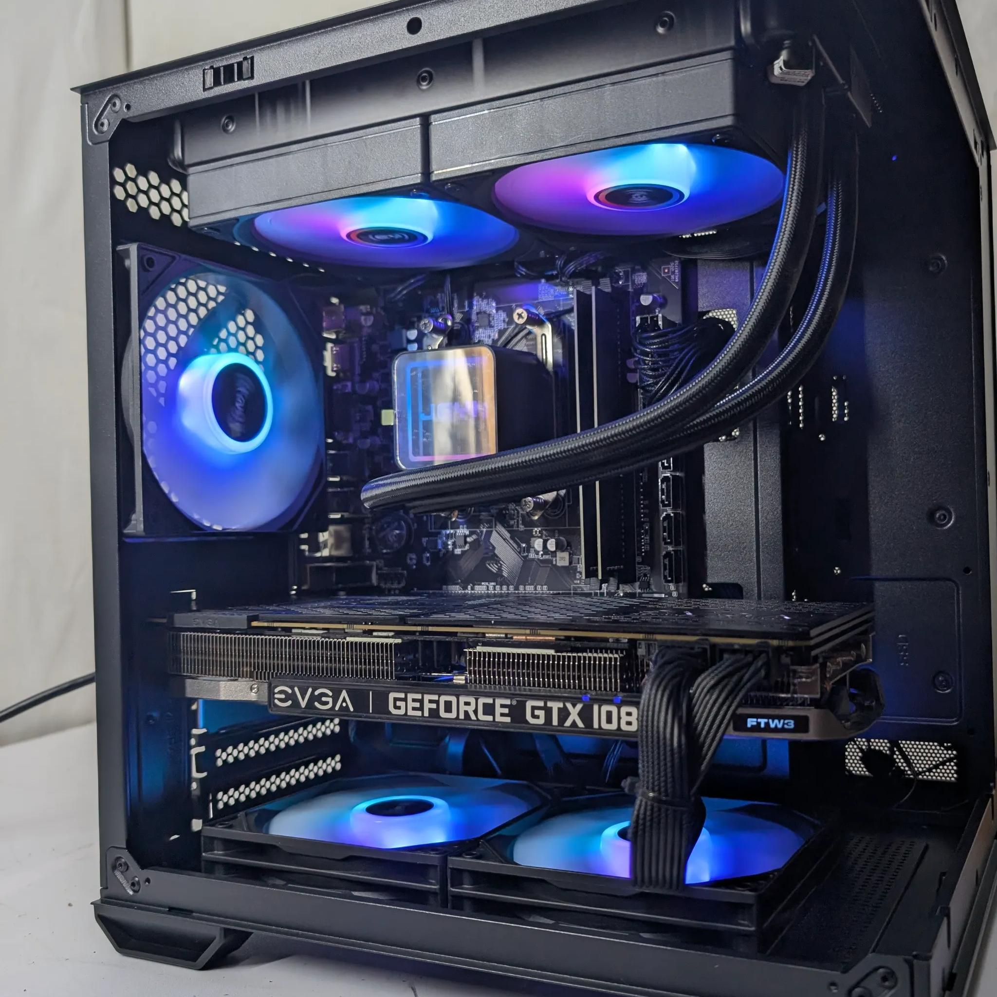 GTX 1080 TI 11GB| RYZEN 5 2600X | 16GB DDR4 | 500GB NVME