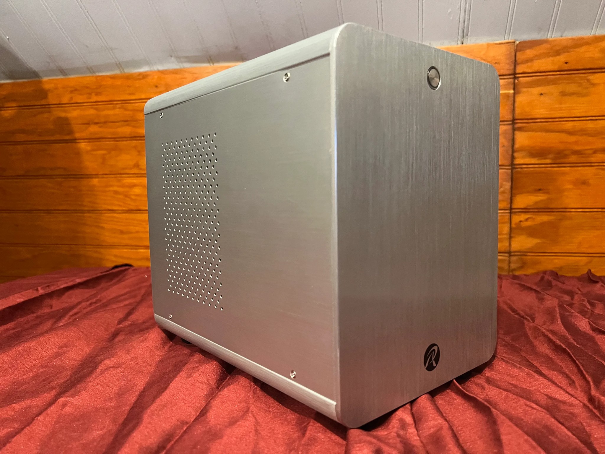 RAIJINTEK METIS PLUS SILVER